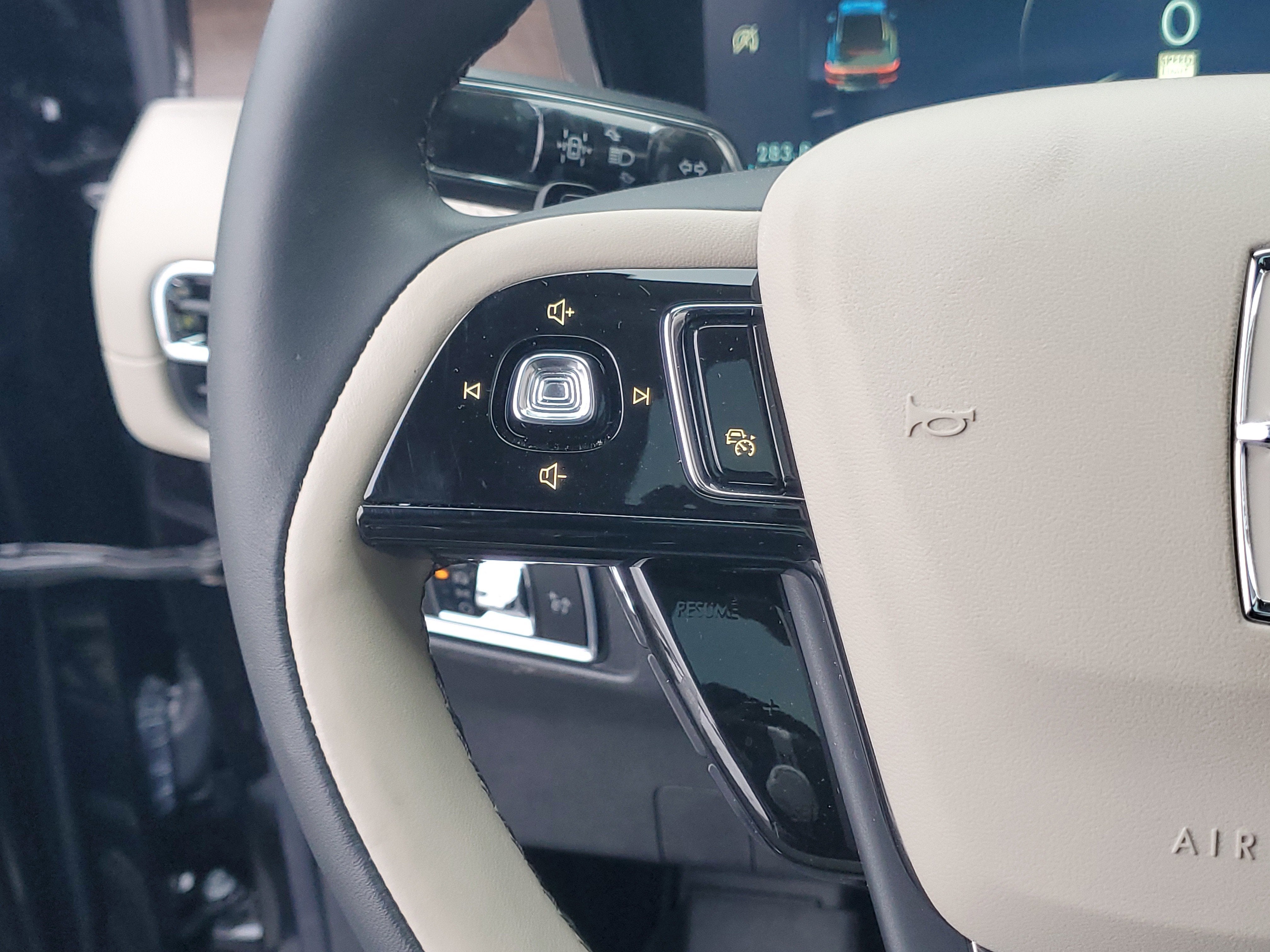 2025 Lincoln Corsair Reserve