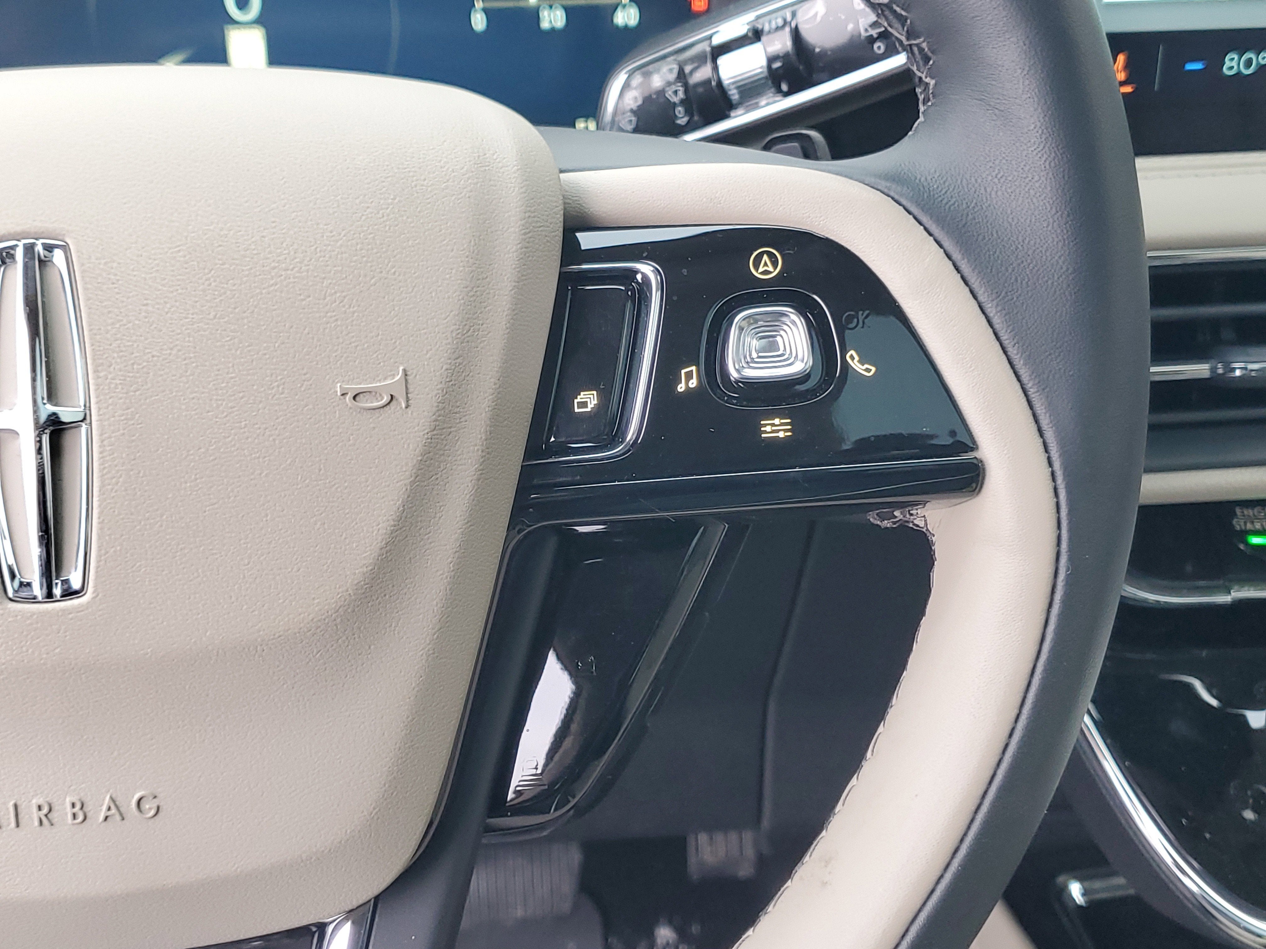 2025 Lincoln Corsair Reserve