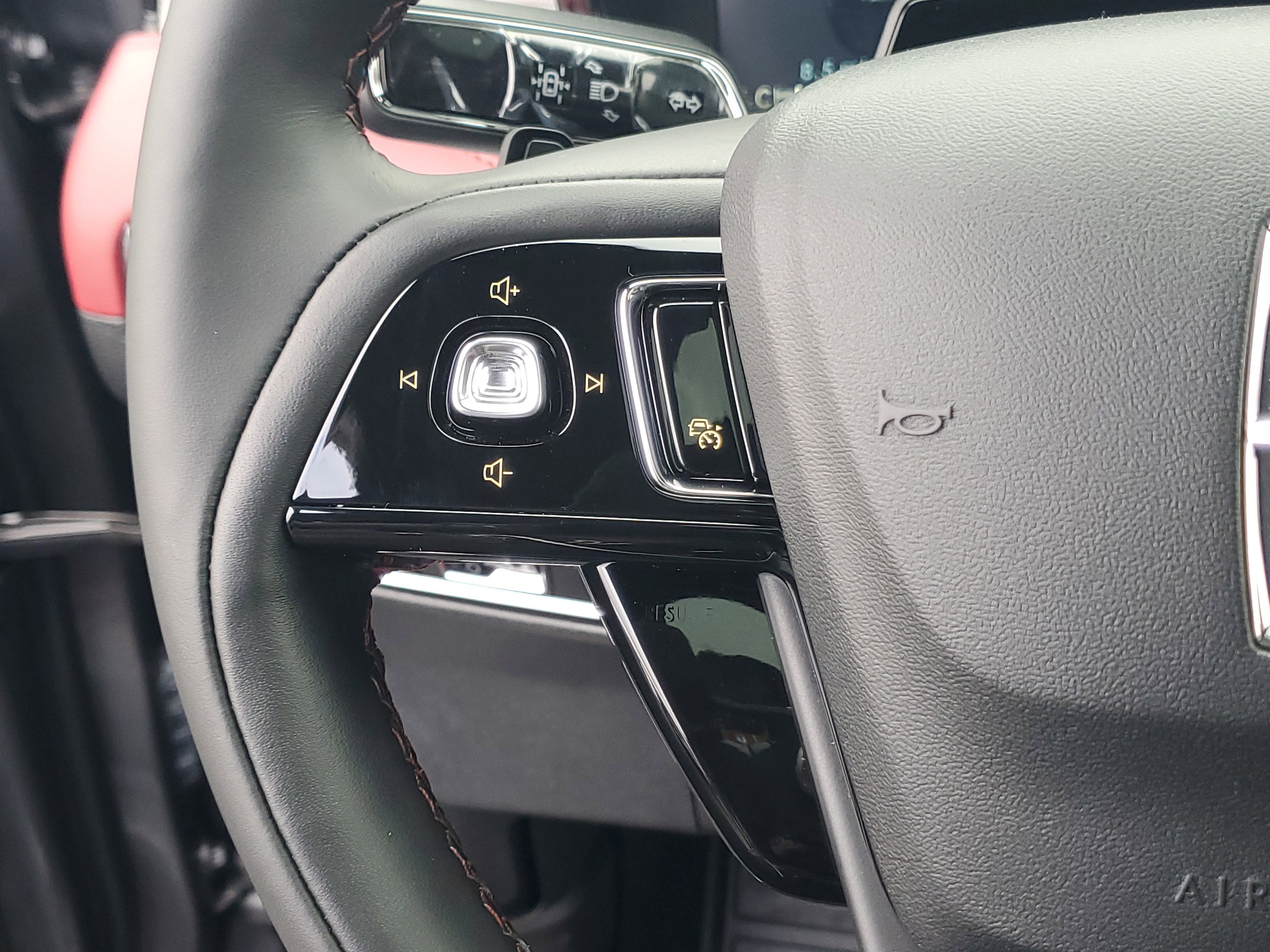 2025 Lincoln Corsair Reserve