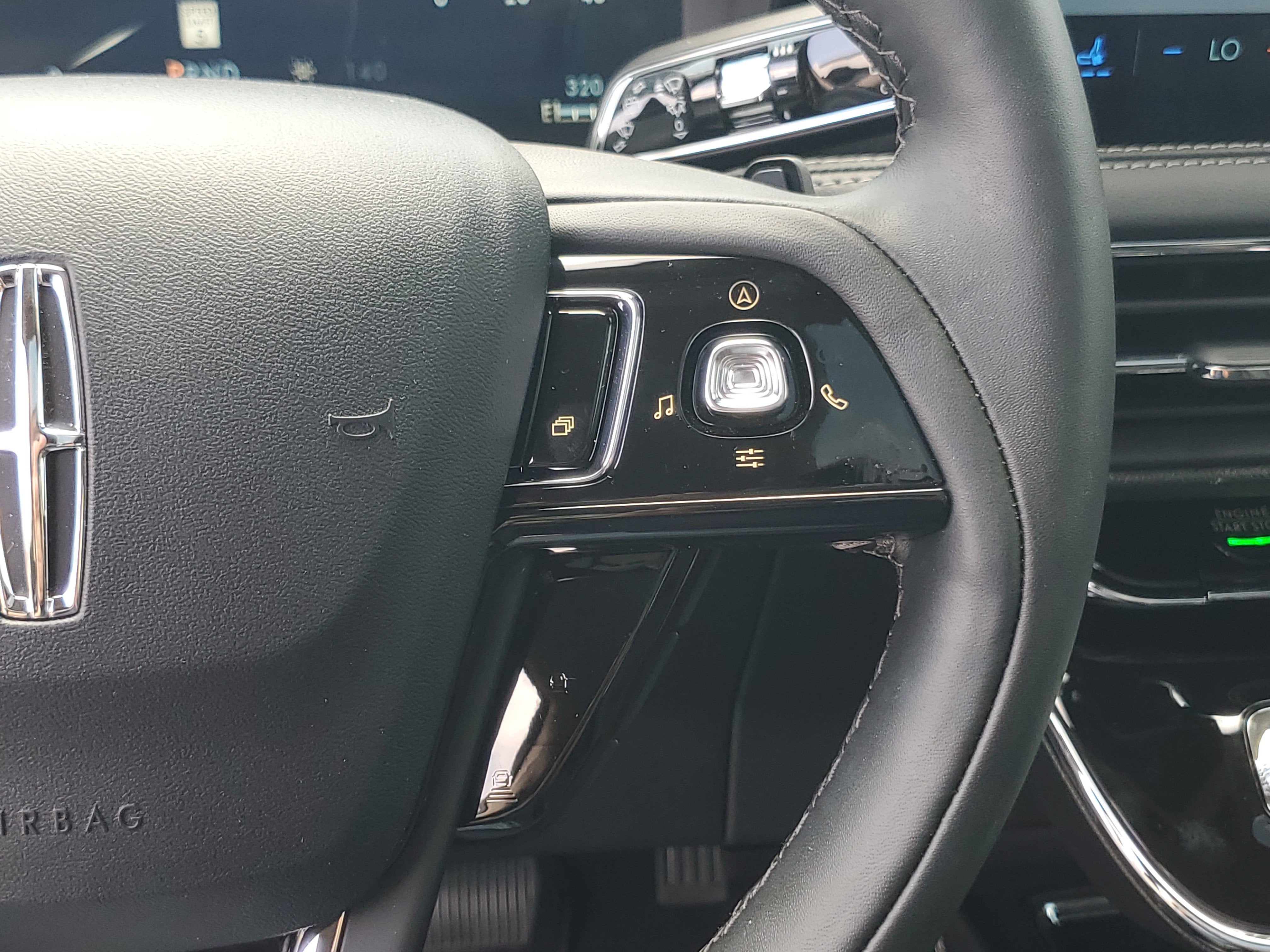 2025 Lincoln Corsair Reserve