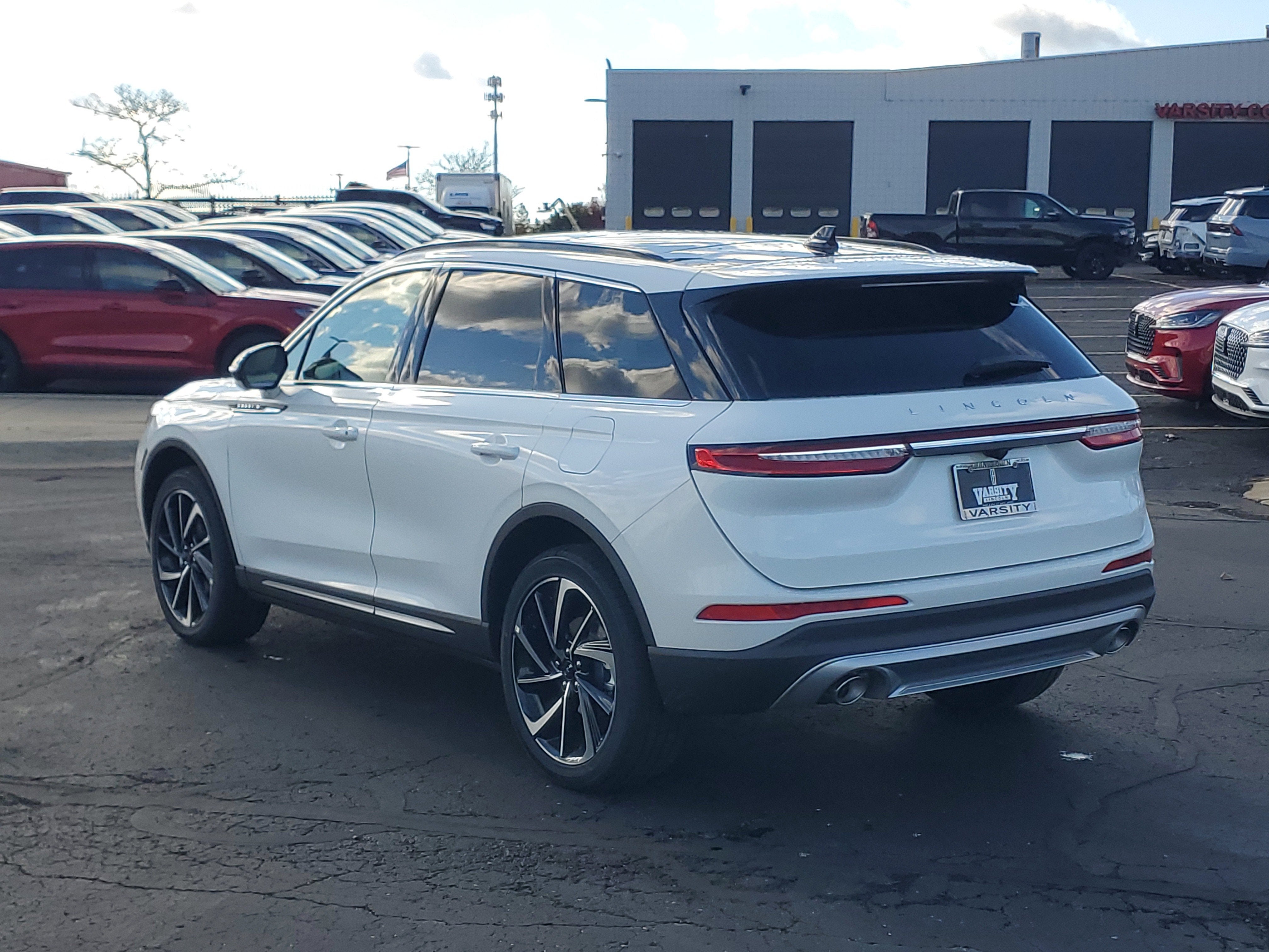 2026 Lincoln Corsair Reserve