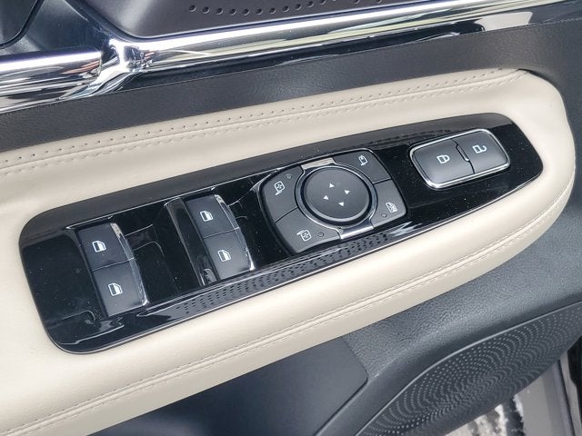 2025 Lincoln Corsair Reserve