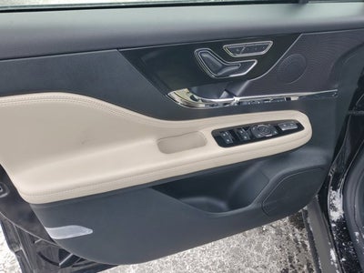 2025 Lincoln Corsair Reserve