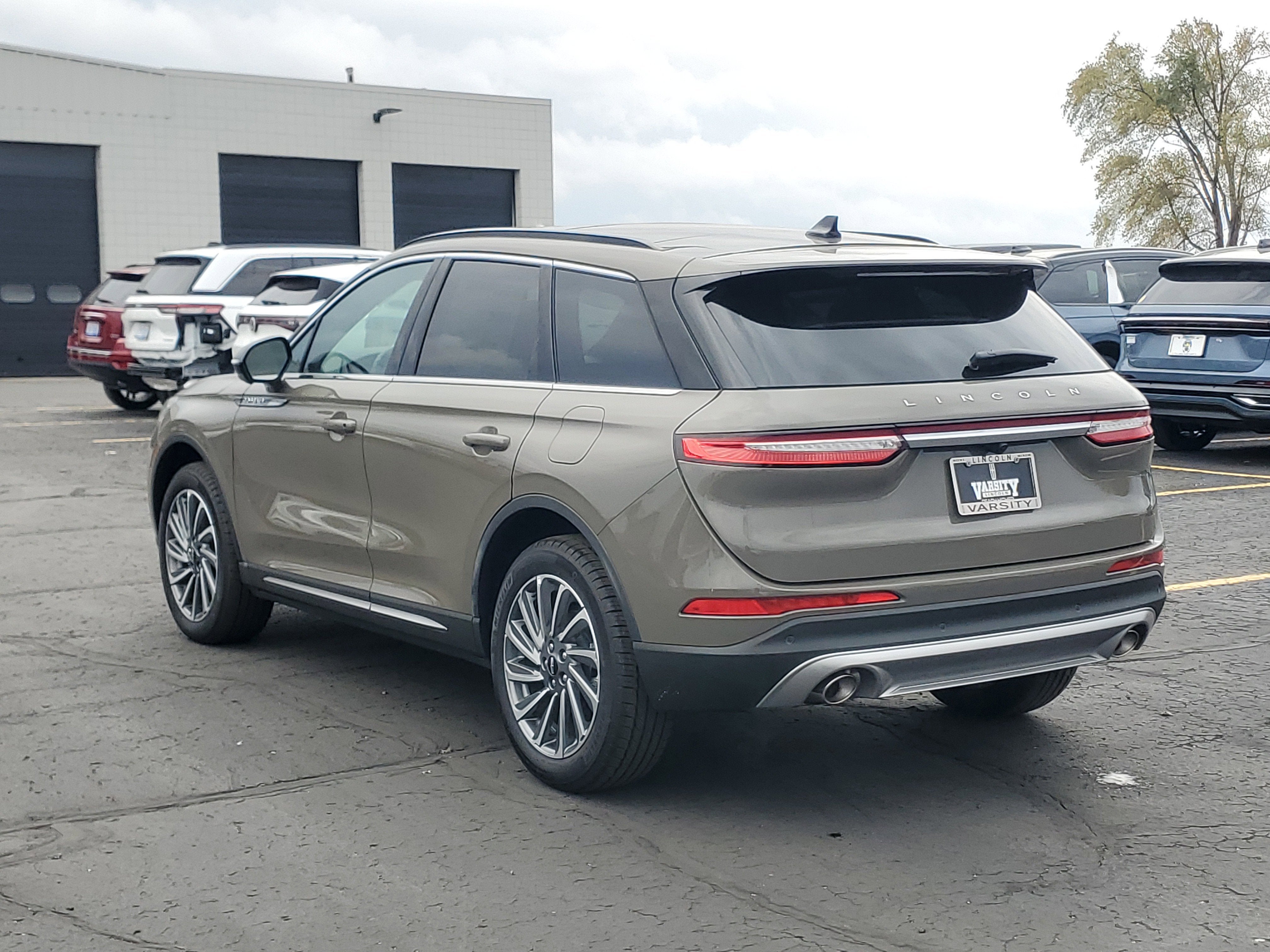 2025 Lincoln Corsair Reserve