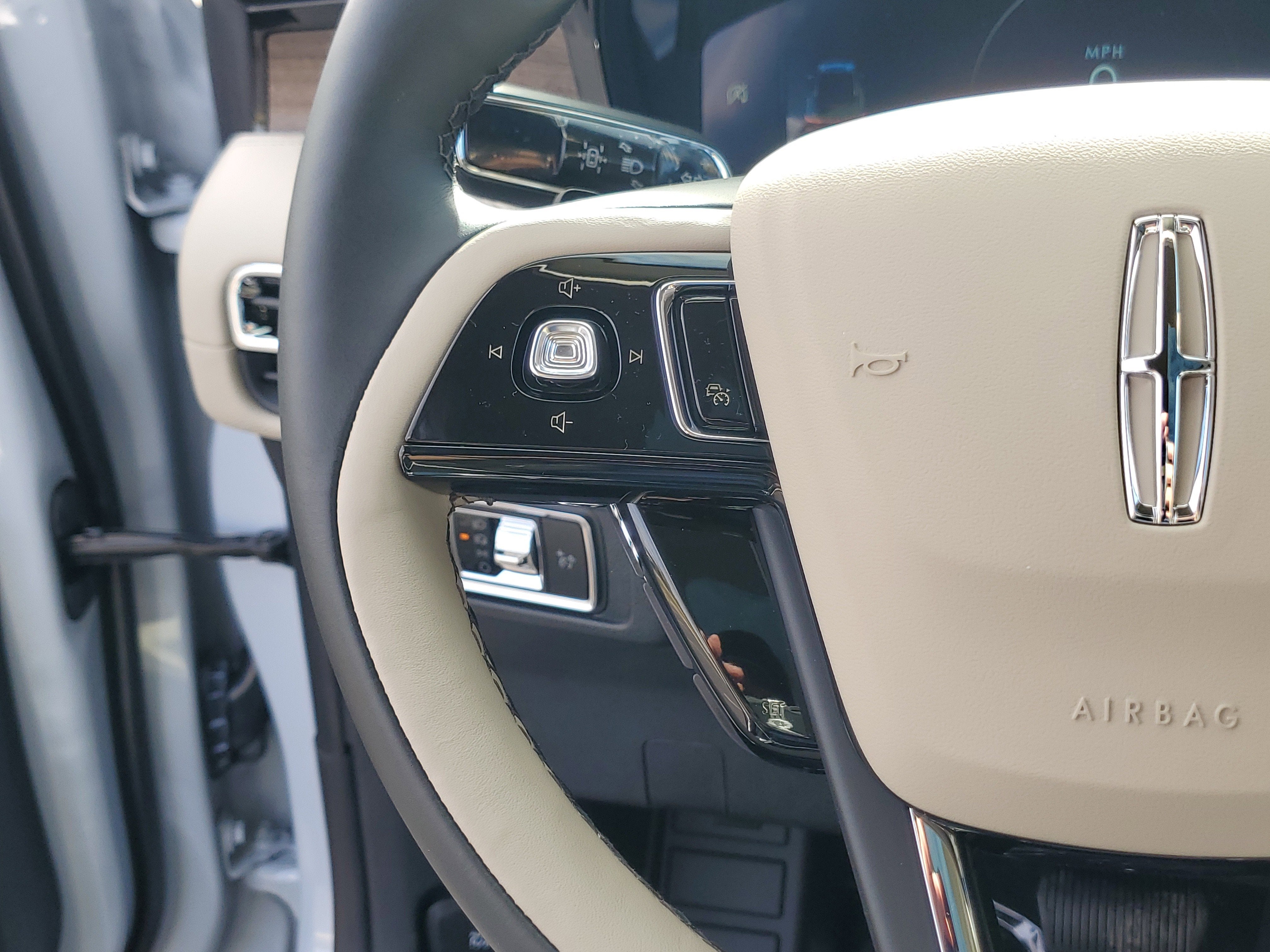 2026 Lincoln Corsair Reserve