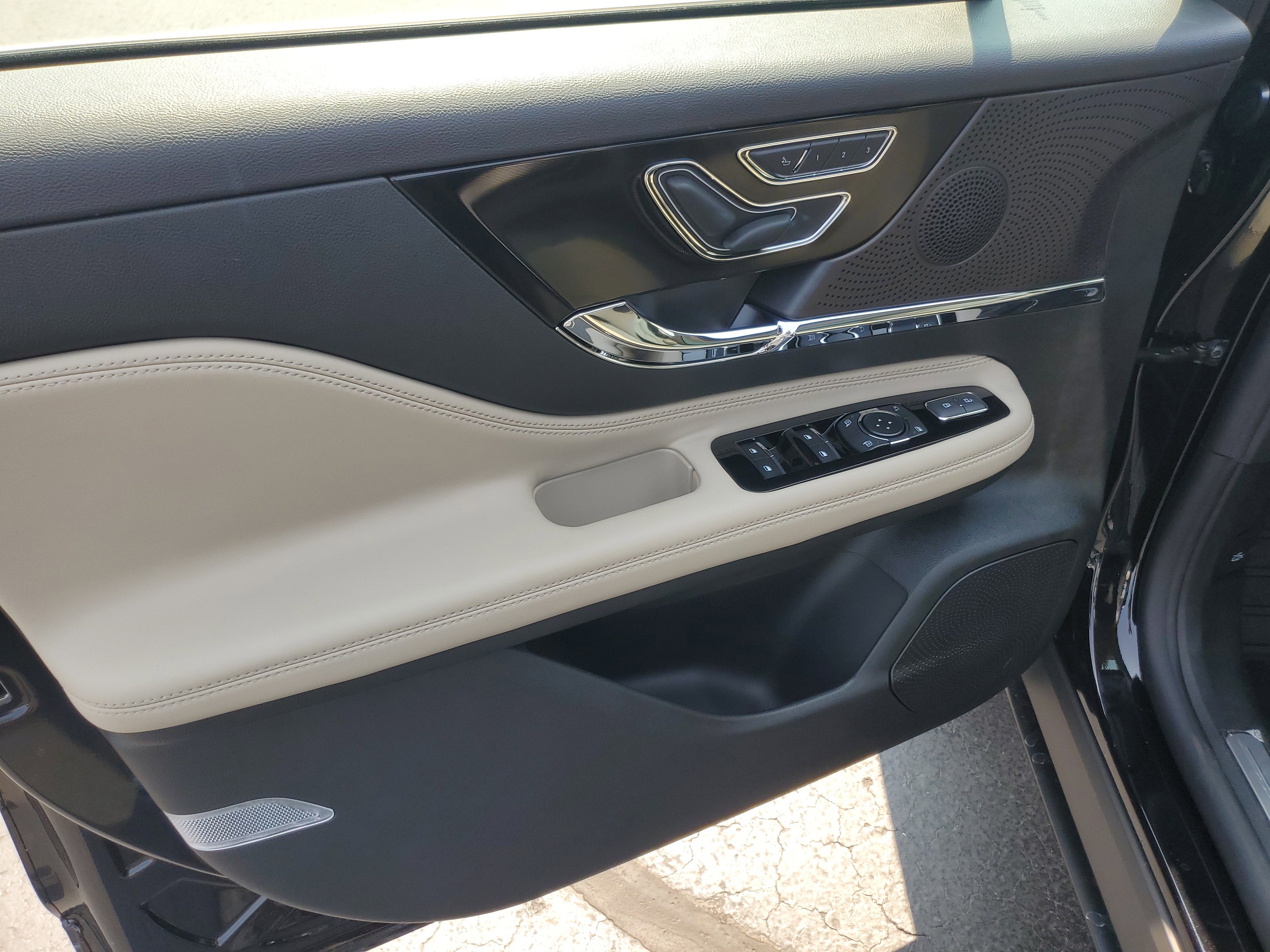 2025 Lincoln Corsair Reserve