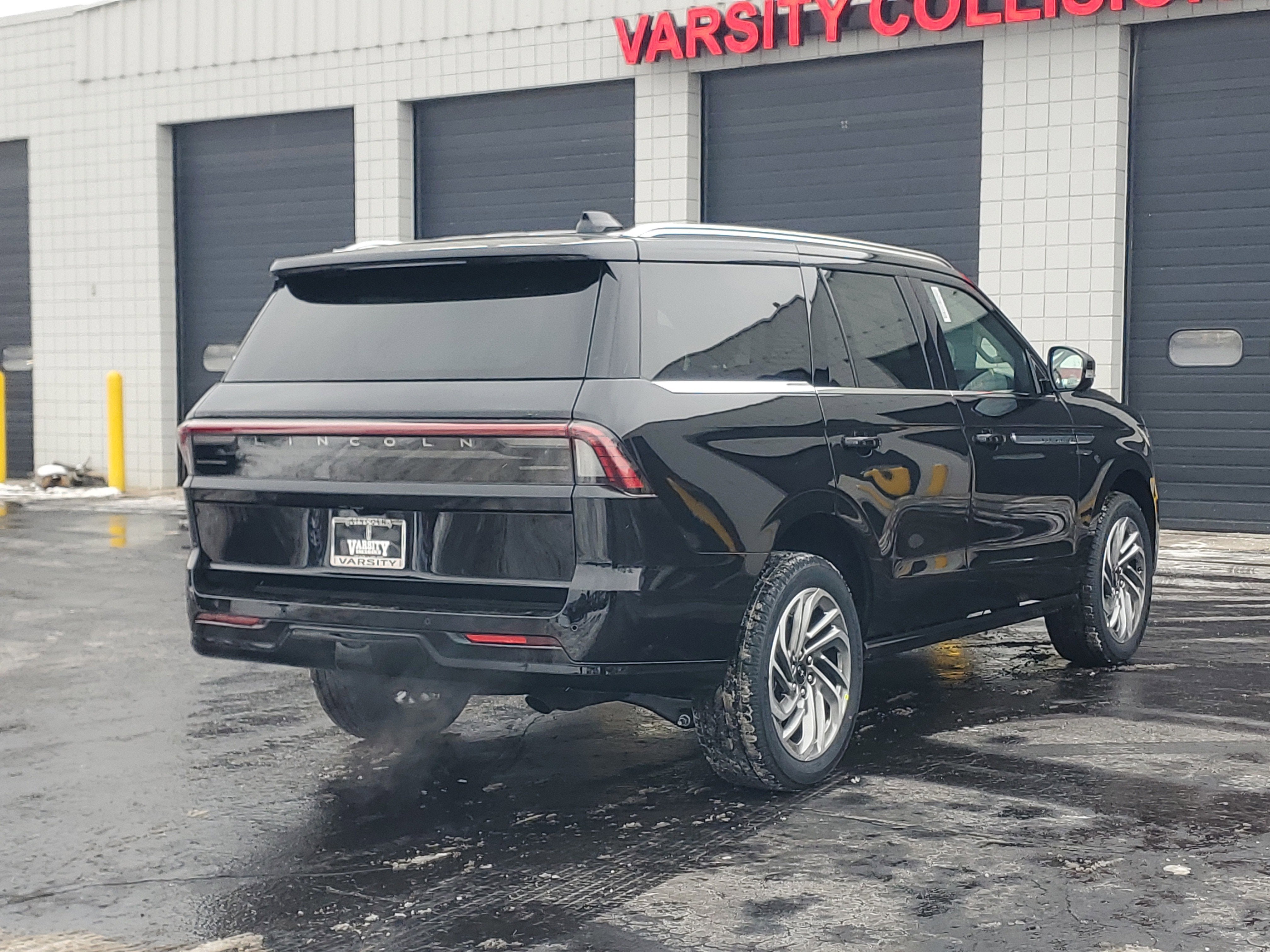 2025 Lincoln Navigator Reserve