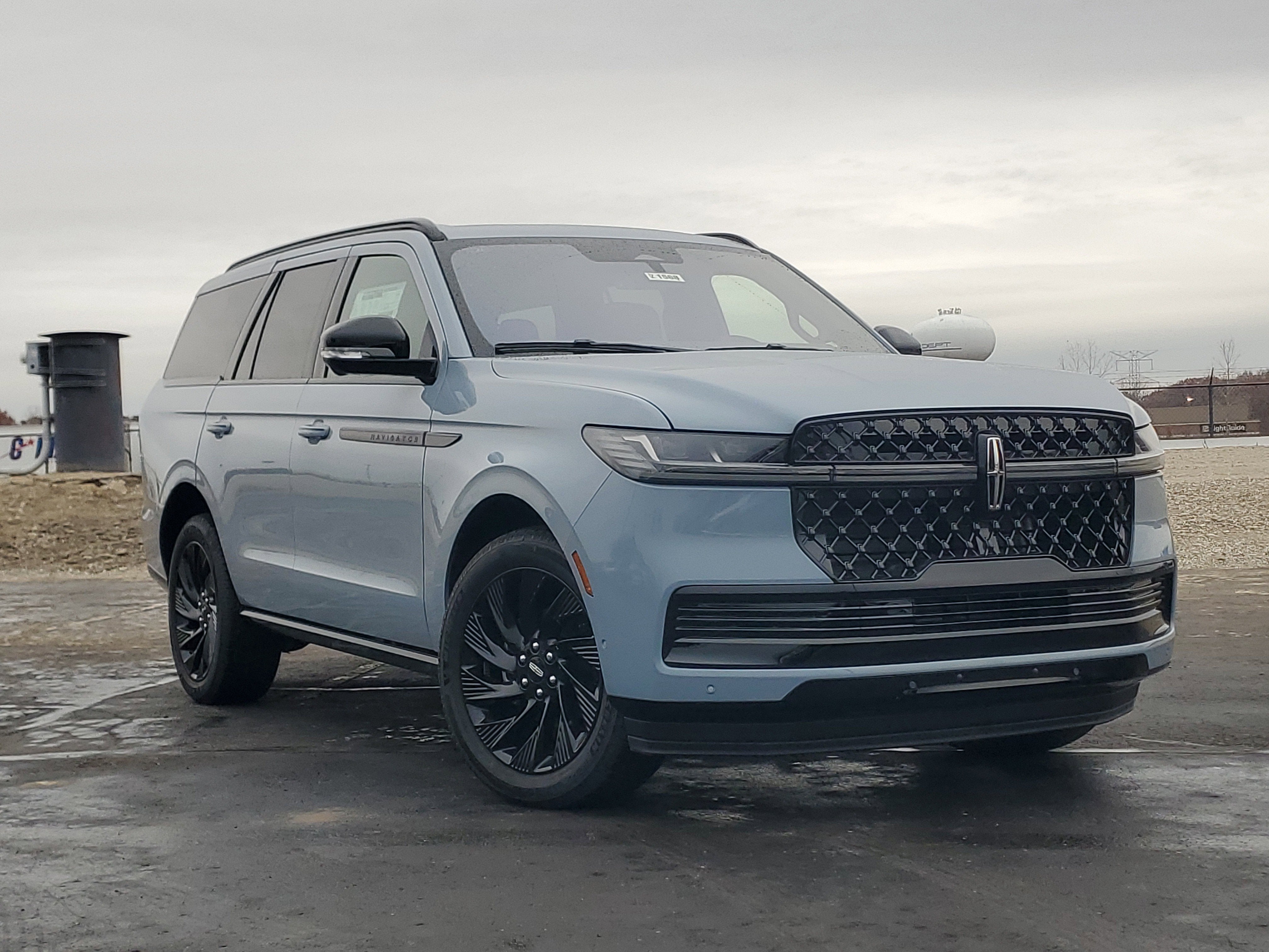 2025 Lincoln Navigator Reserve
