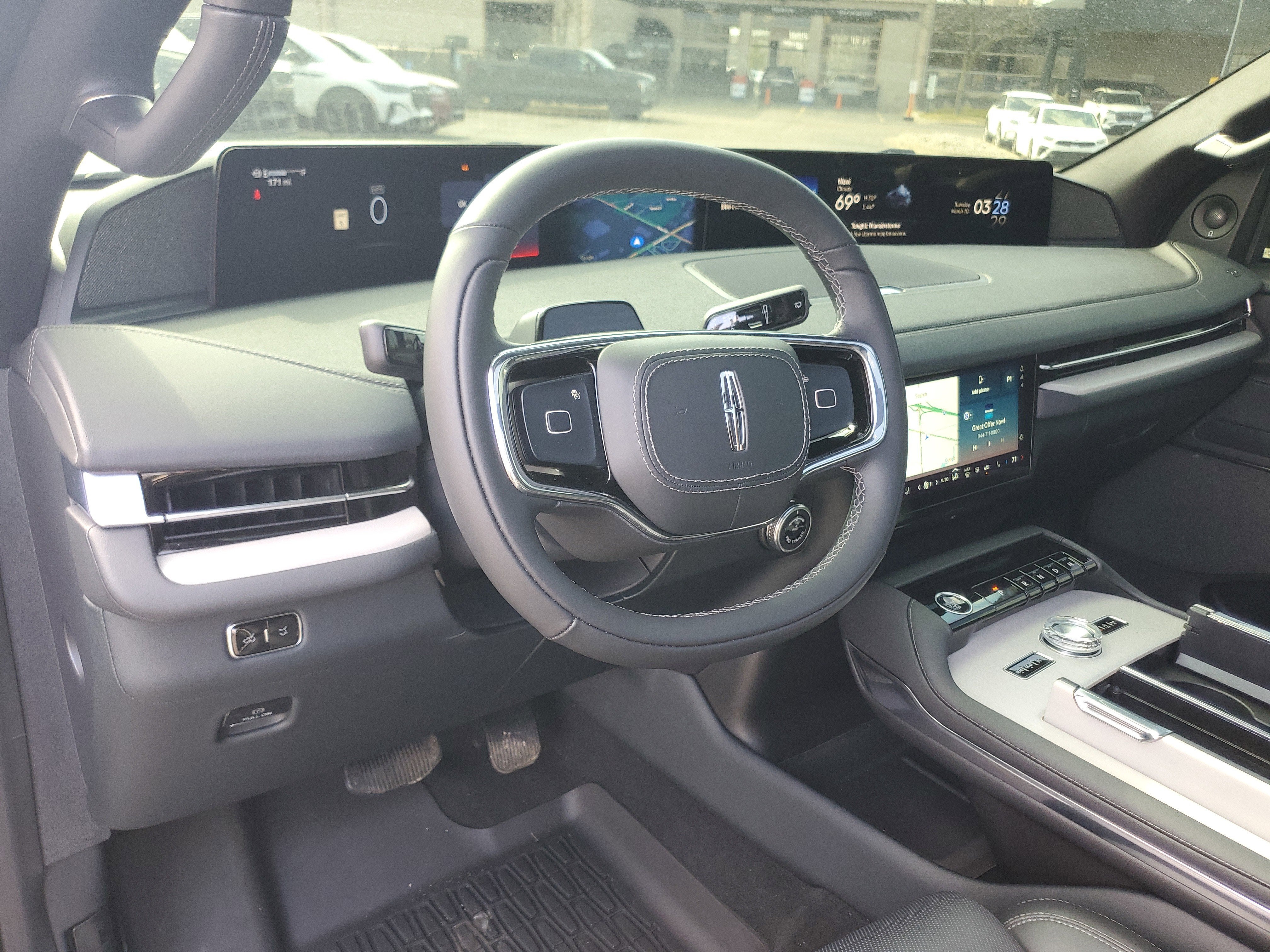 2025 Lincoln Navigator Reserve