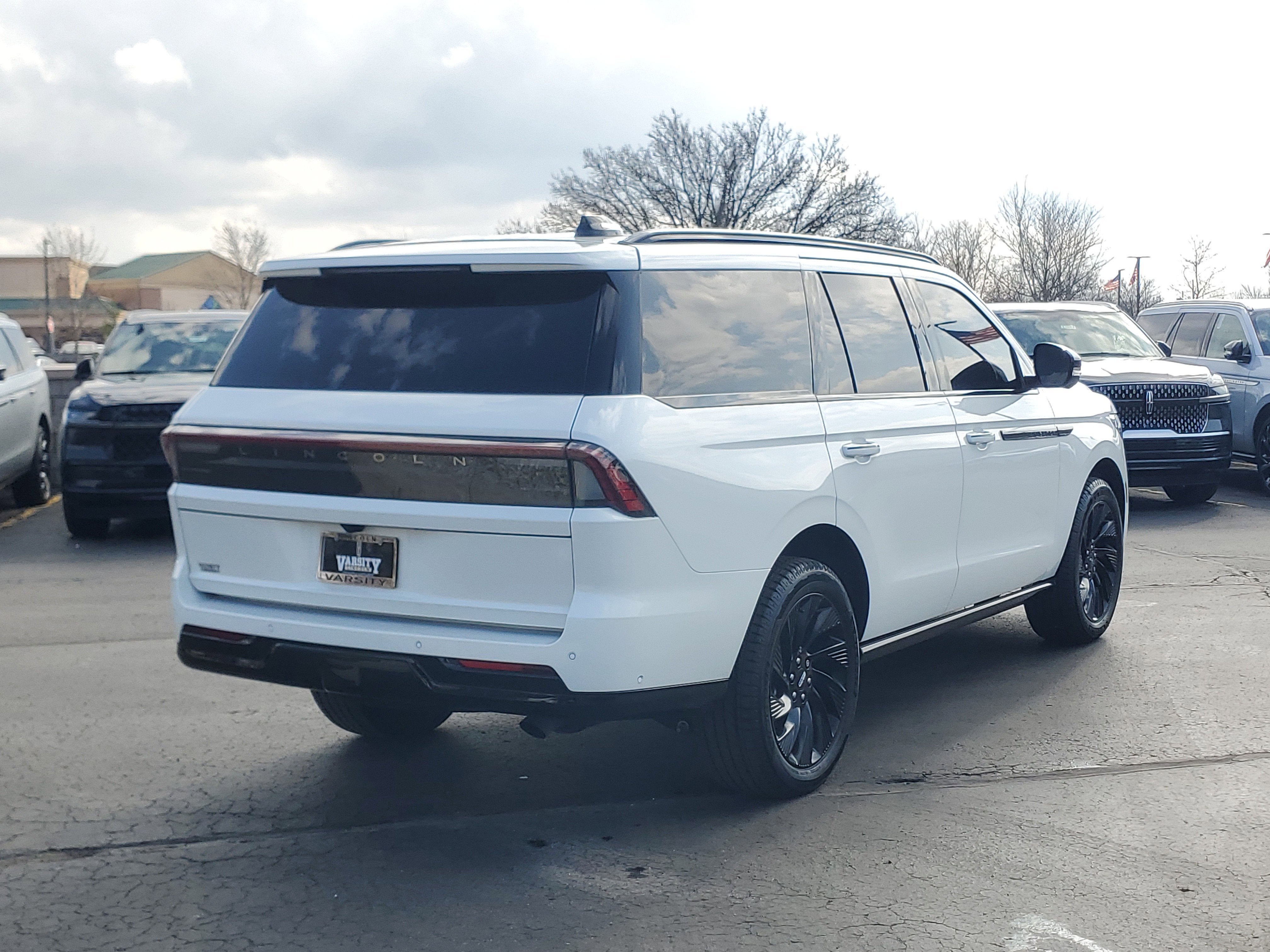2025 Lincoln Navigator Reserve