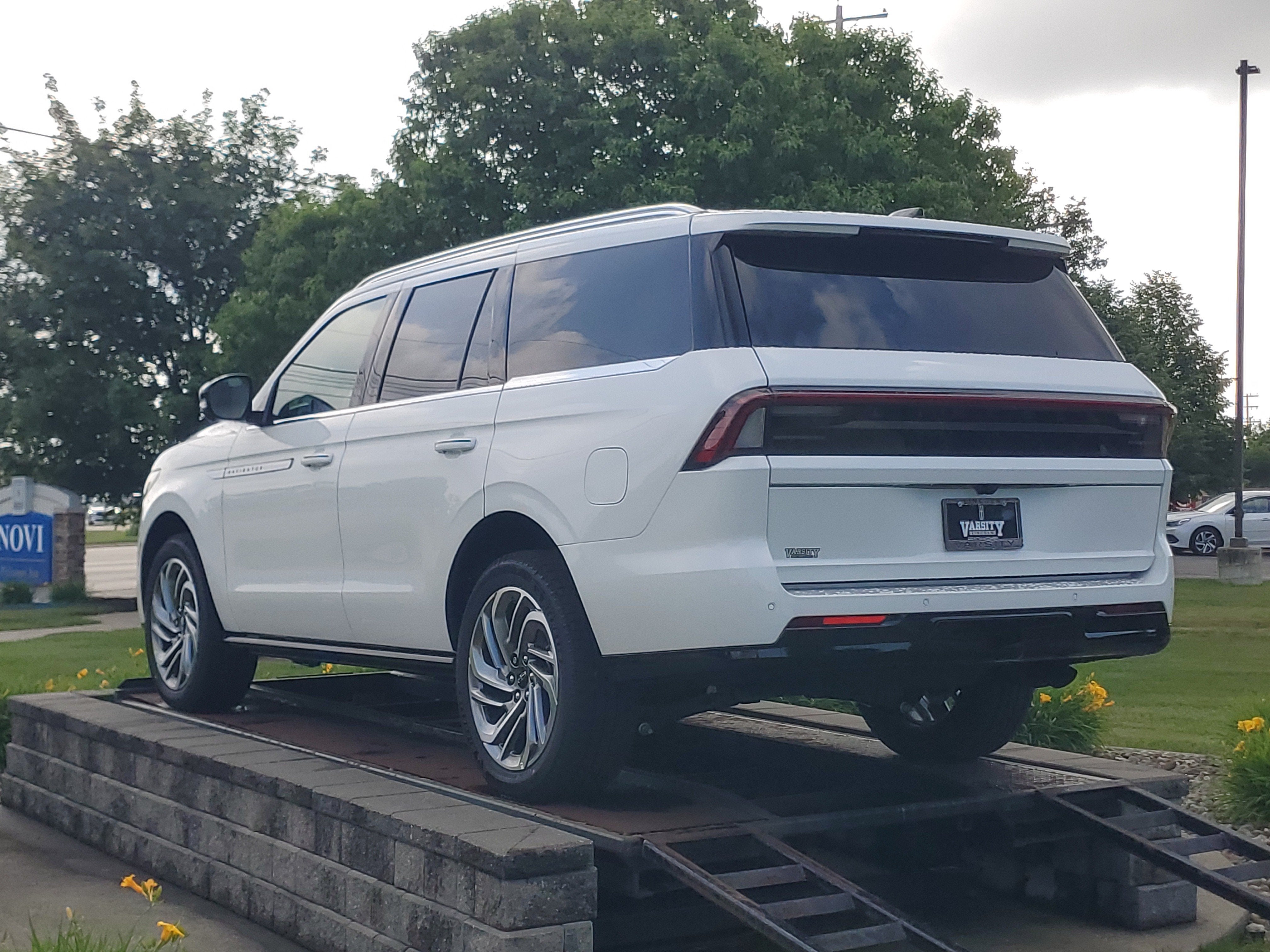 2026 Lincoln Navigator Reserve