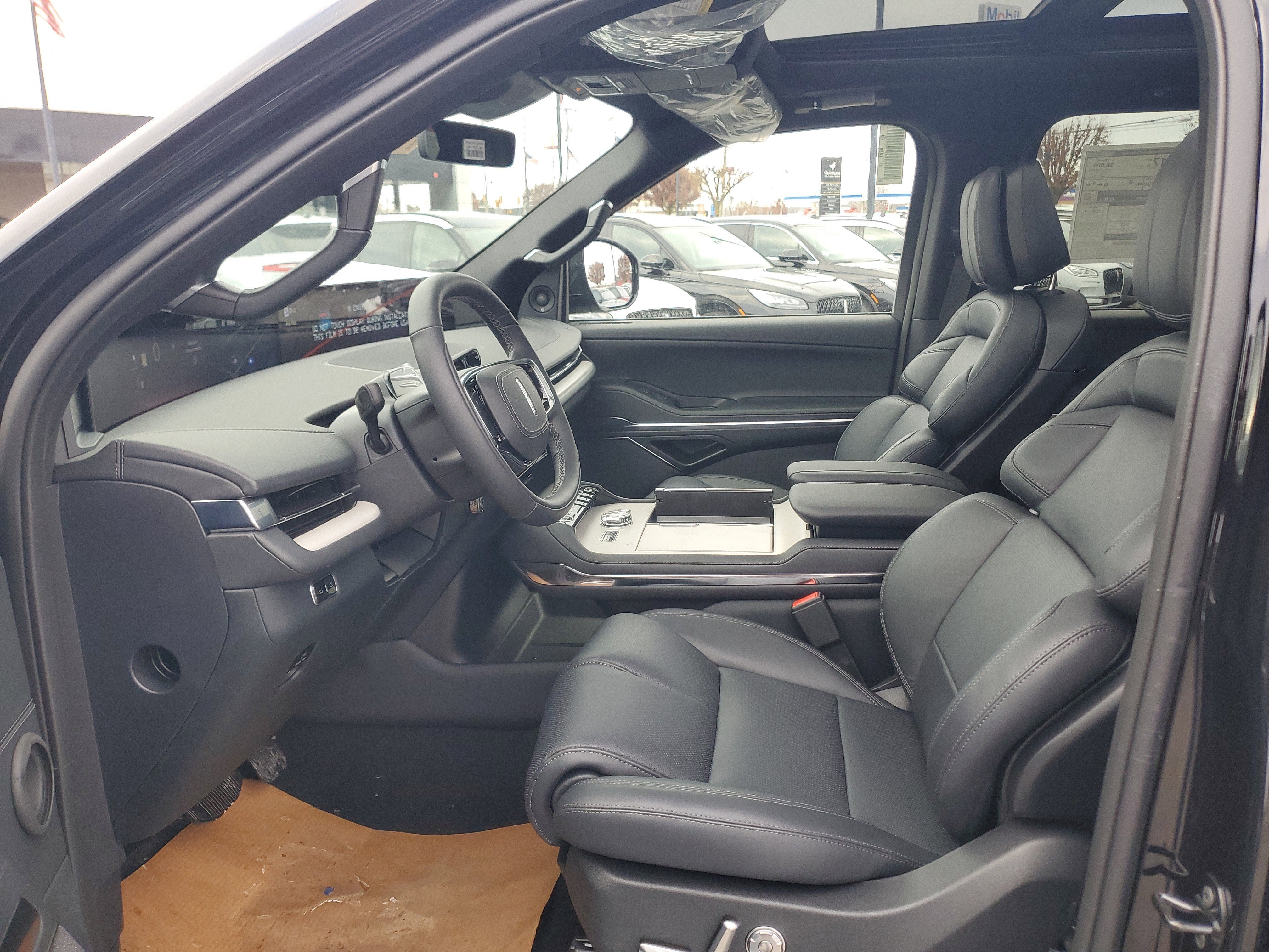 2025 Lincoln Navigator Reserve