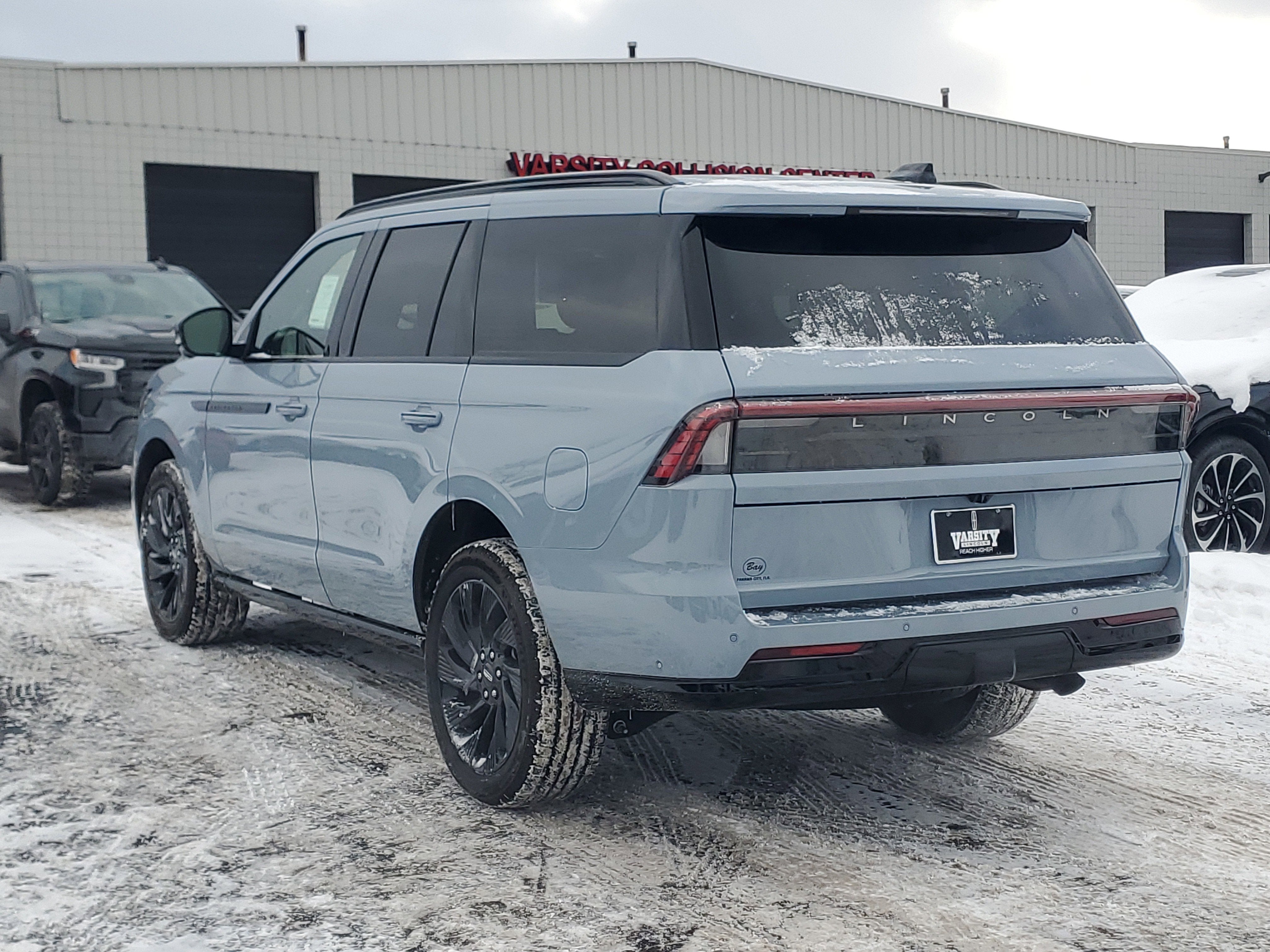 2025 Lincoln Navigator Reserve