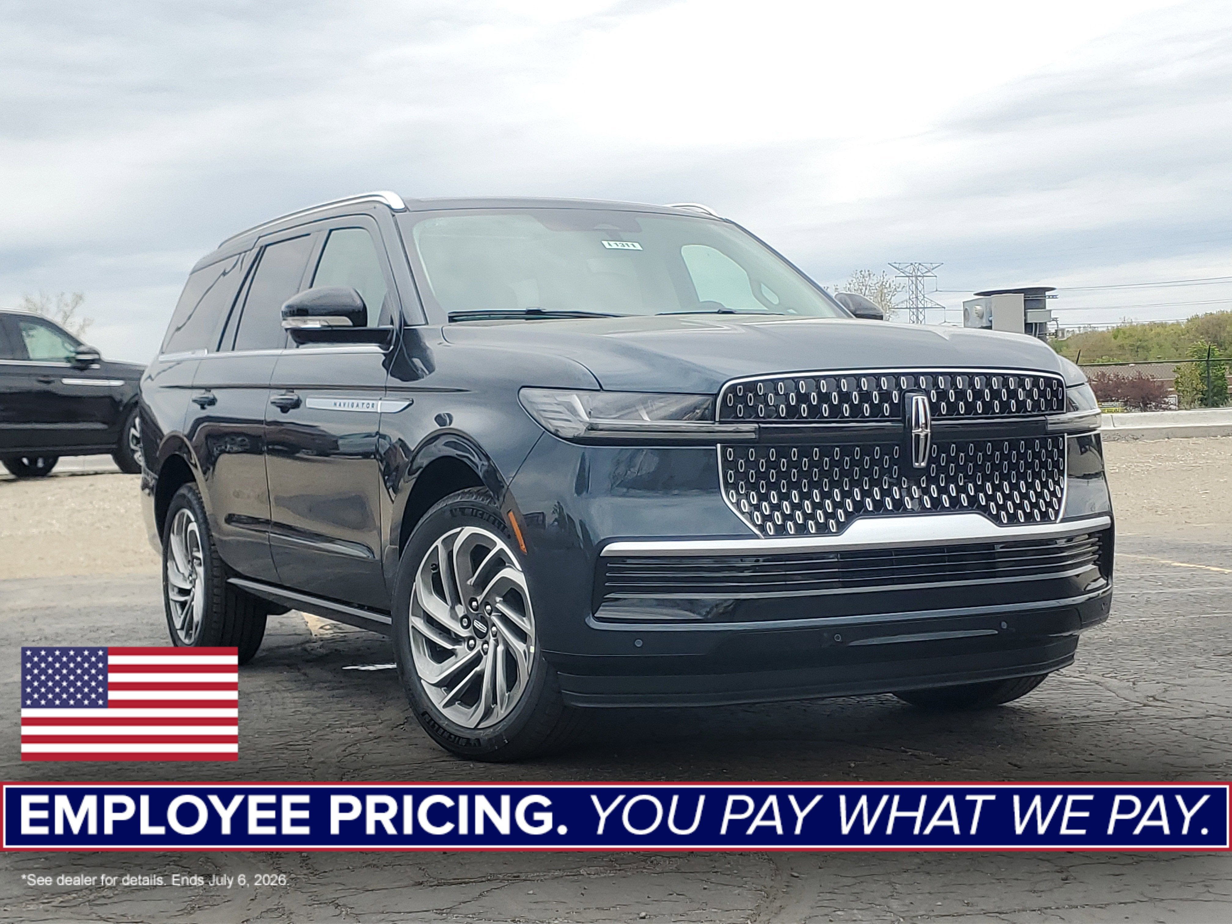 2026 Lincoln Navigator Reserve 4WD's photo