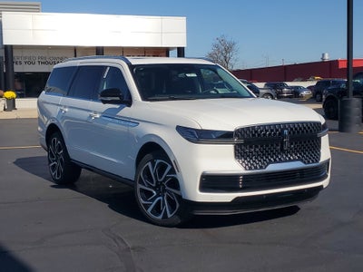 2027 Lincoln Navigator Reserve