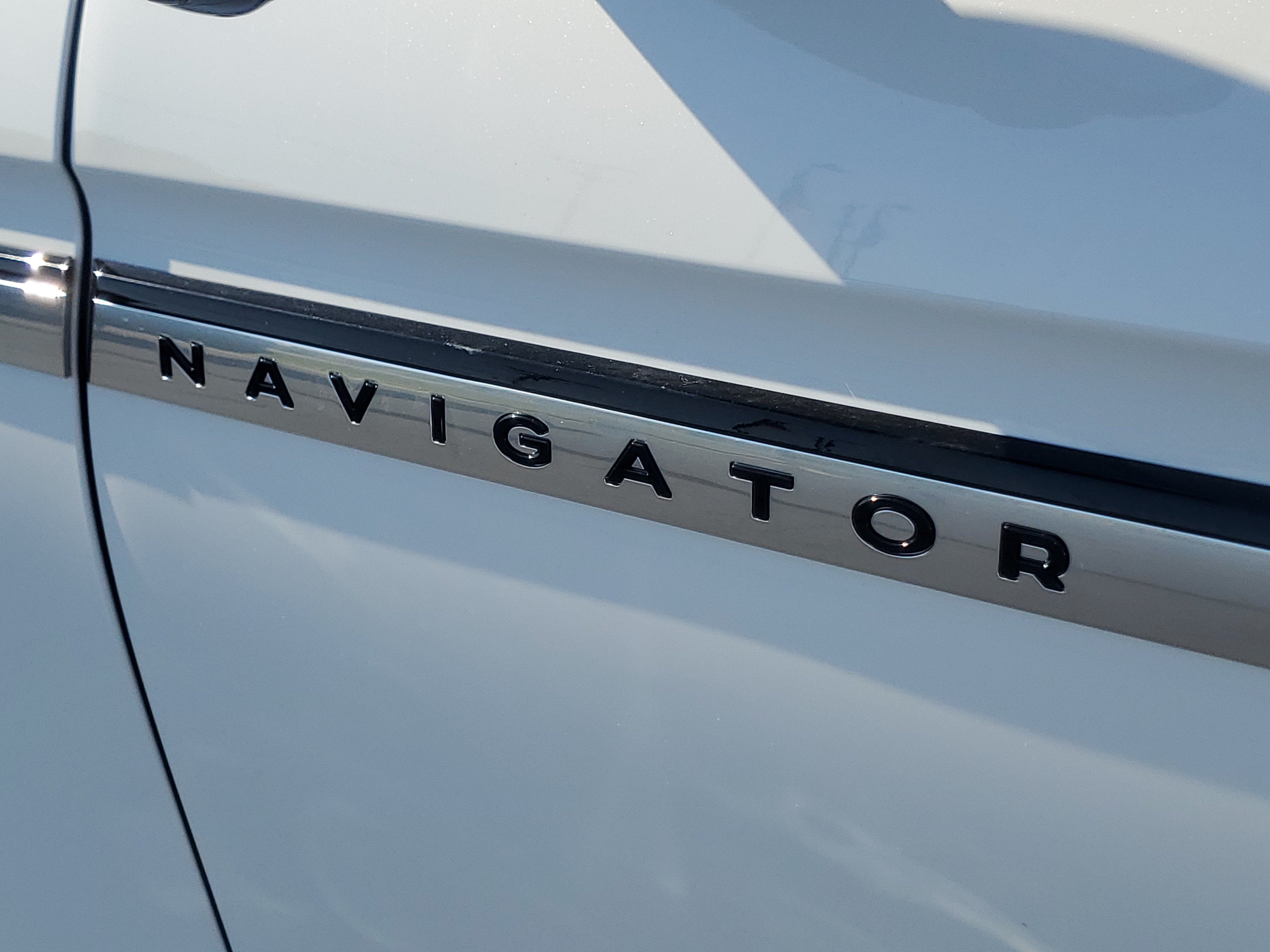 2027 Lincoln Navigator Reserve