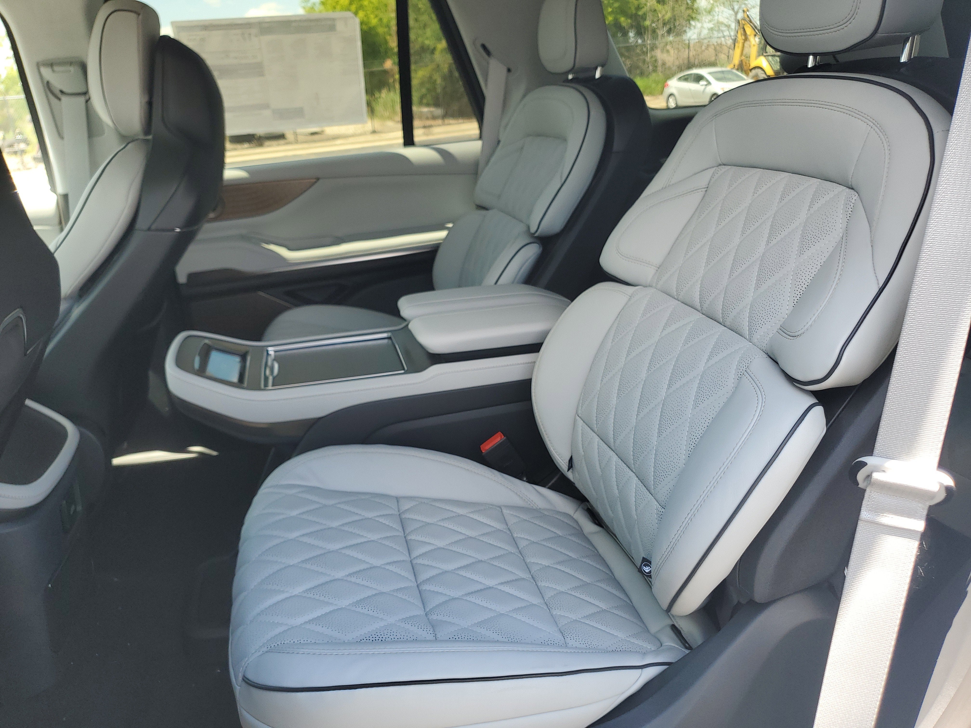 2026 Lincoln Navigator Black Label
