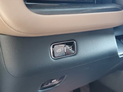 2025 Lincoln Navigator Black Label