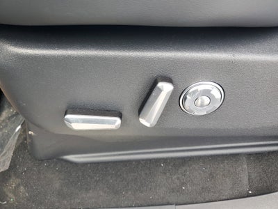 2026 Lincoln Navigator Premiere