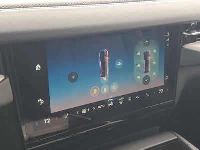 2026 Lincoln Navigator Premiere