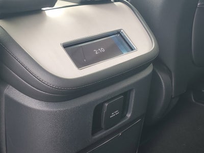 2026 Lincoln Navigator Premiere