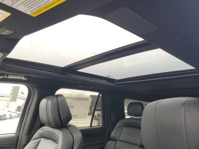 2025 Lincoln Navigator L Reserve