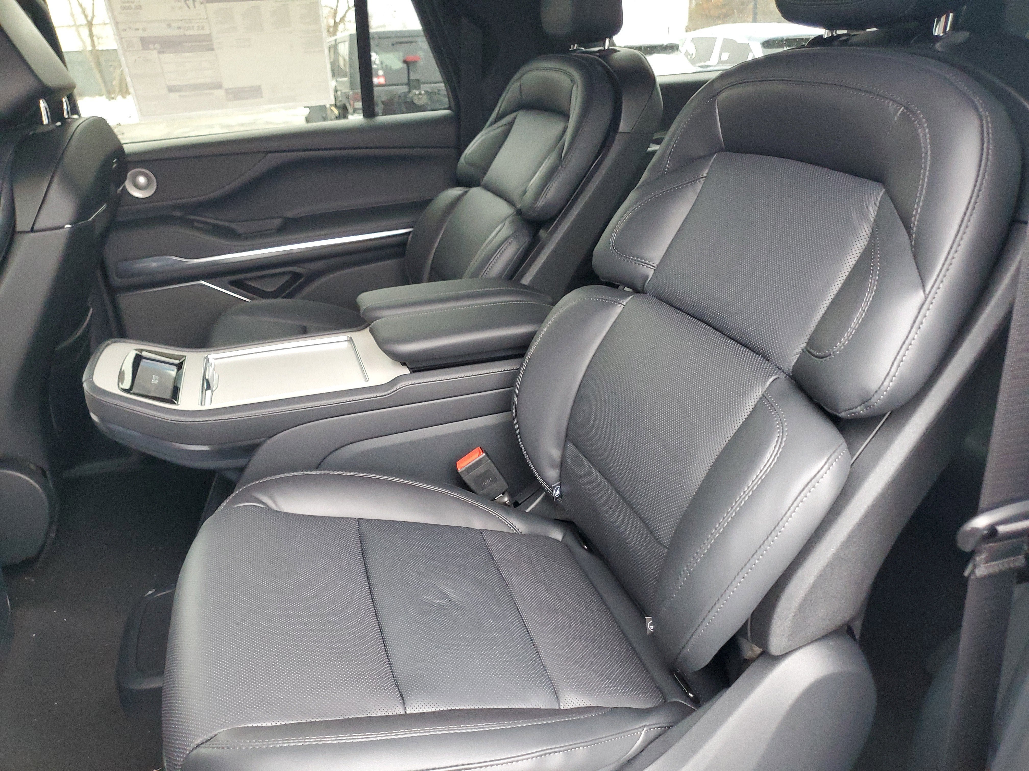 2025 Lincoln Navigator L Reserve