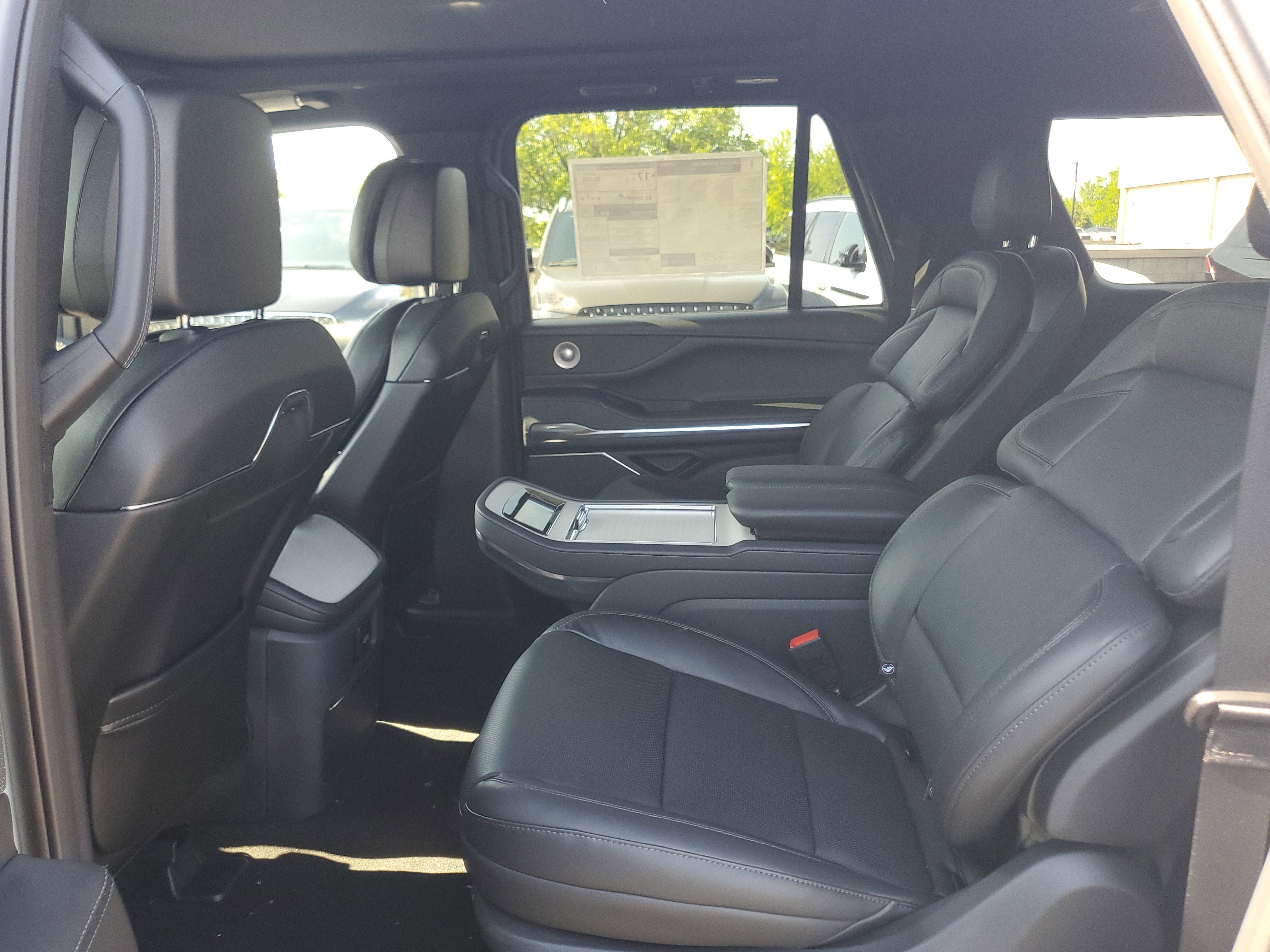 2026 Lincoln Navigator L Reserve