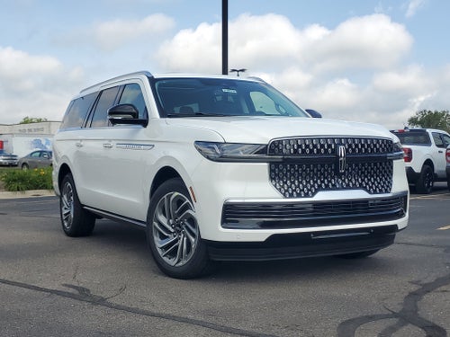 2027 Lincoln Navigator L Reserve