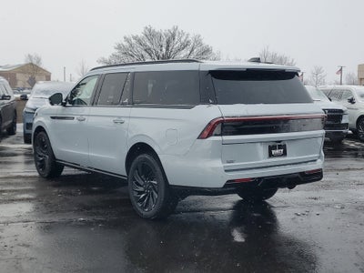 2025 Lincoln Navigator L Reserve