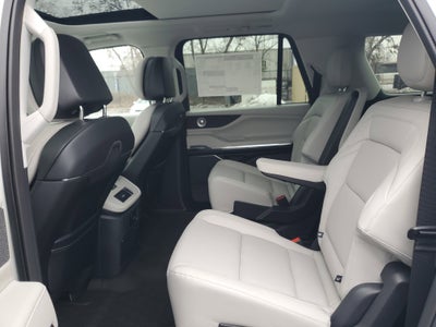 2025 Lincoln Navigator L Reserve