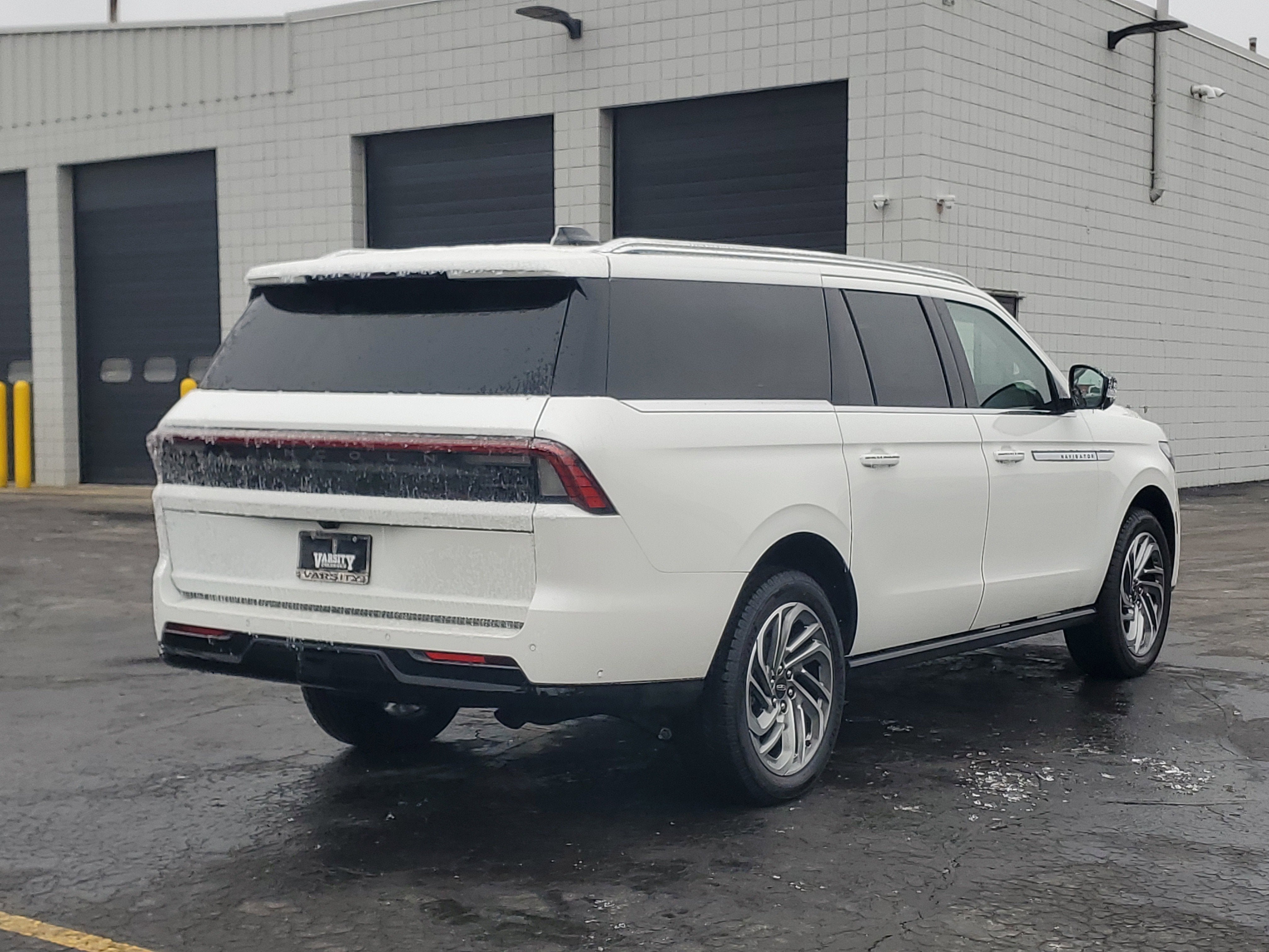 2025 Lincoln Navigator L Reserve
