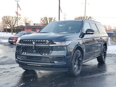 2025 Lincoln Navigator L Reserve