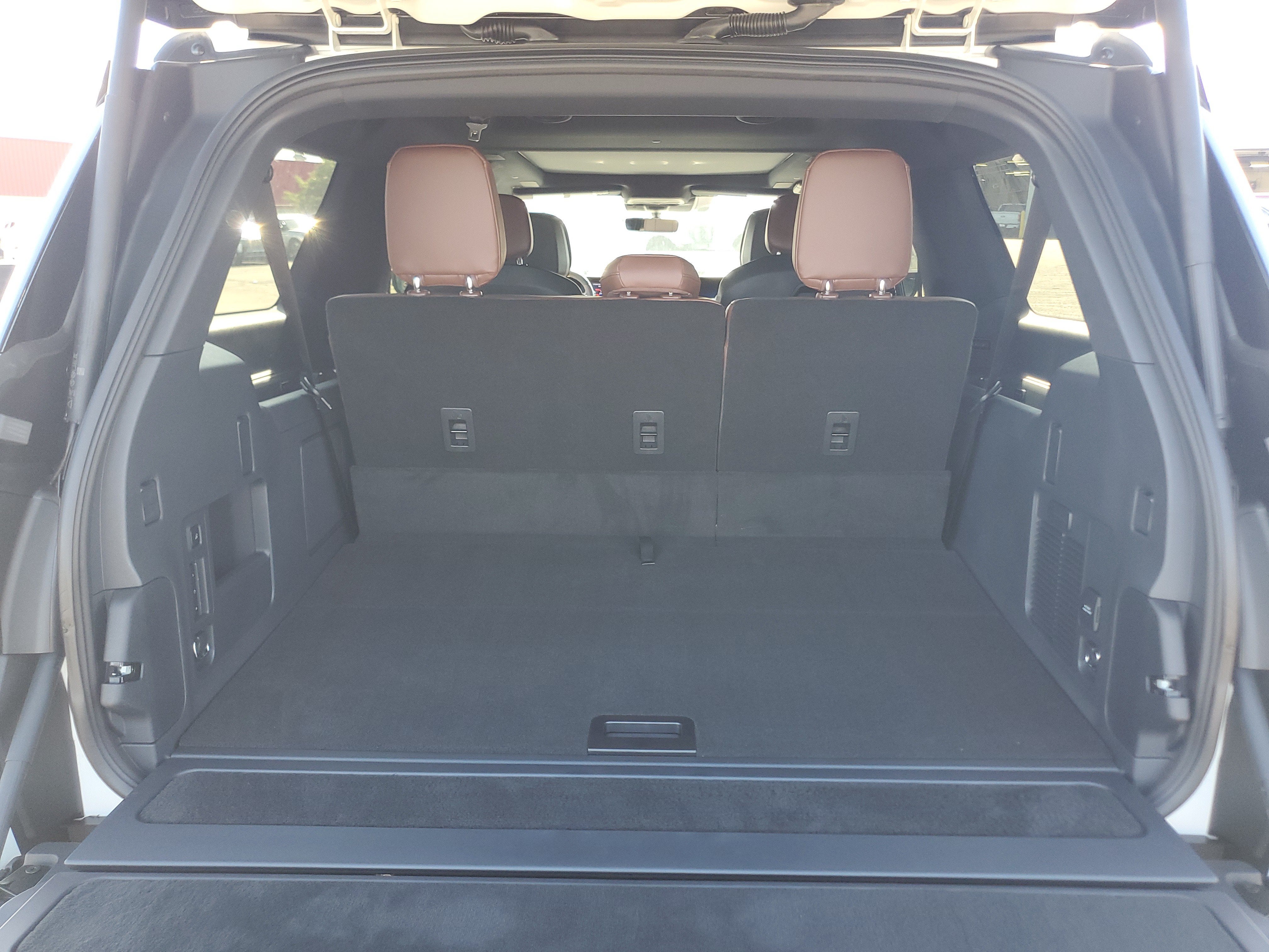 2027 Lincoln Navigator L Reserve