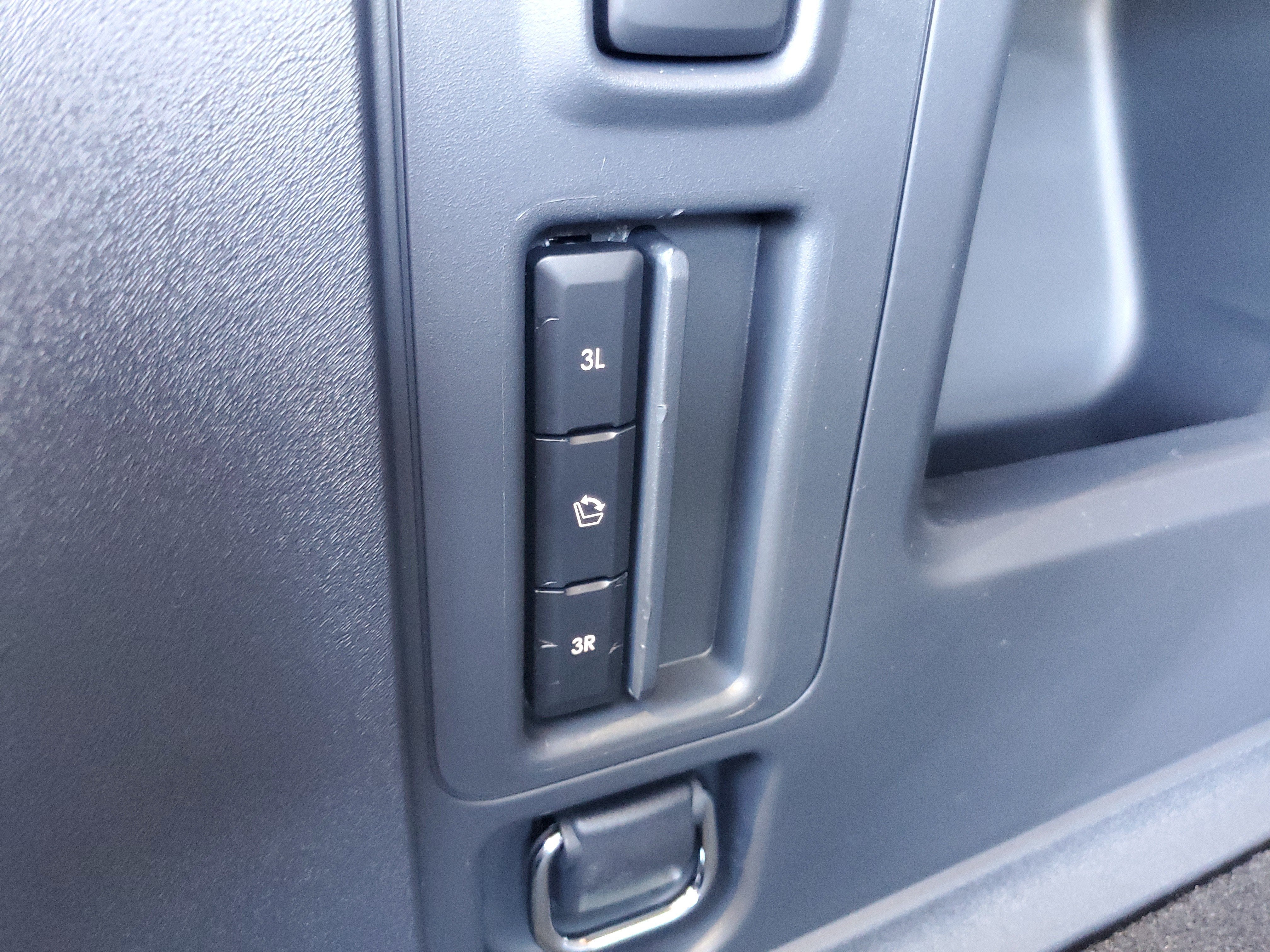 2027 Lincoln Navigator L Reserve