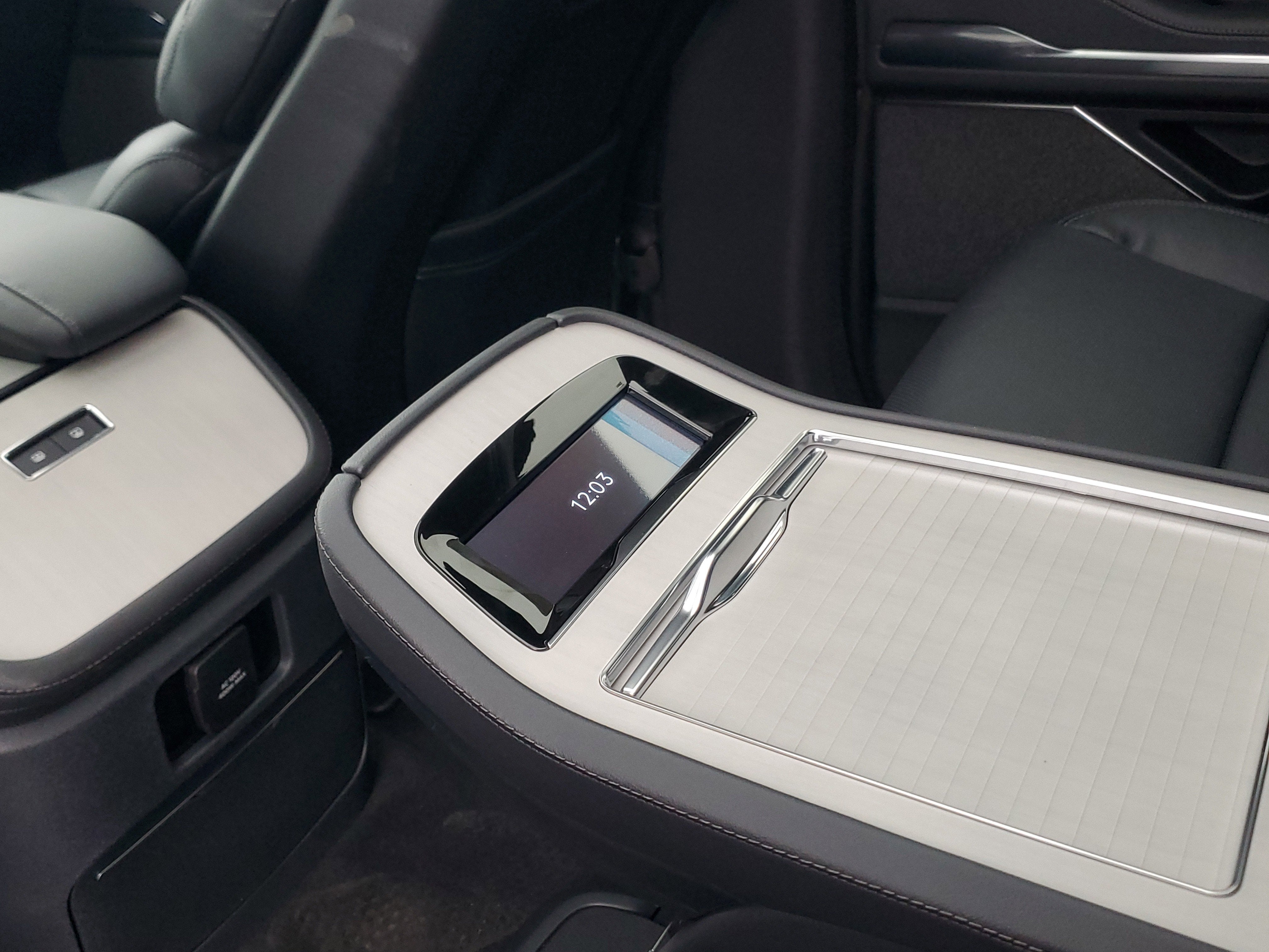 2025 Lincoln Navigator L Reserve