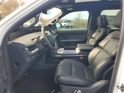 2025 Lincoln Navigator L Reserve