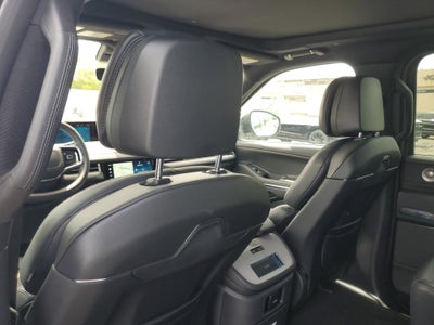 2025 Lincoln Navigator L Reserve
