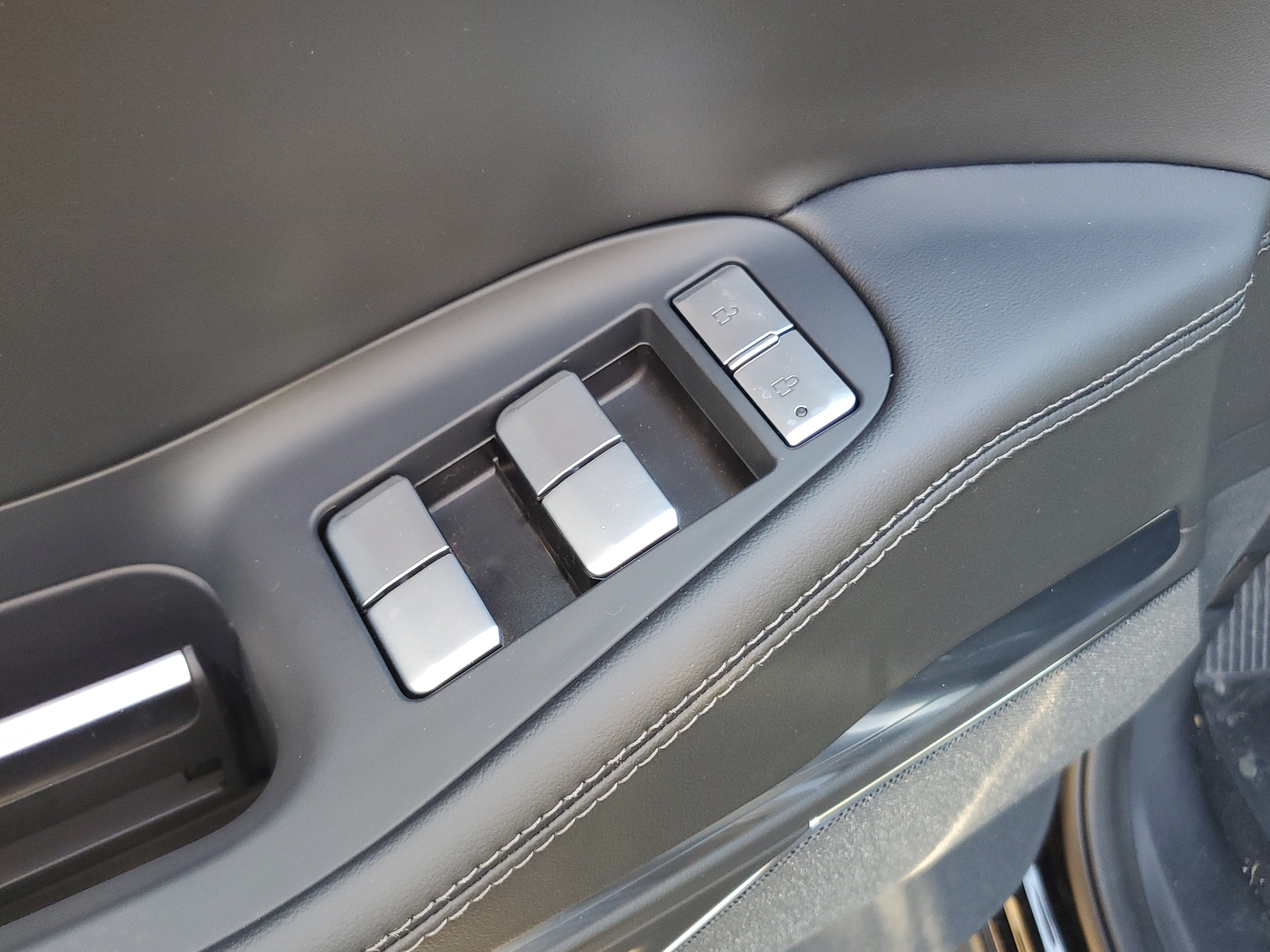 2027 Lincoln Navigator L Reserve
