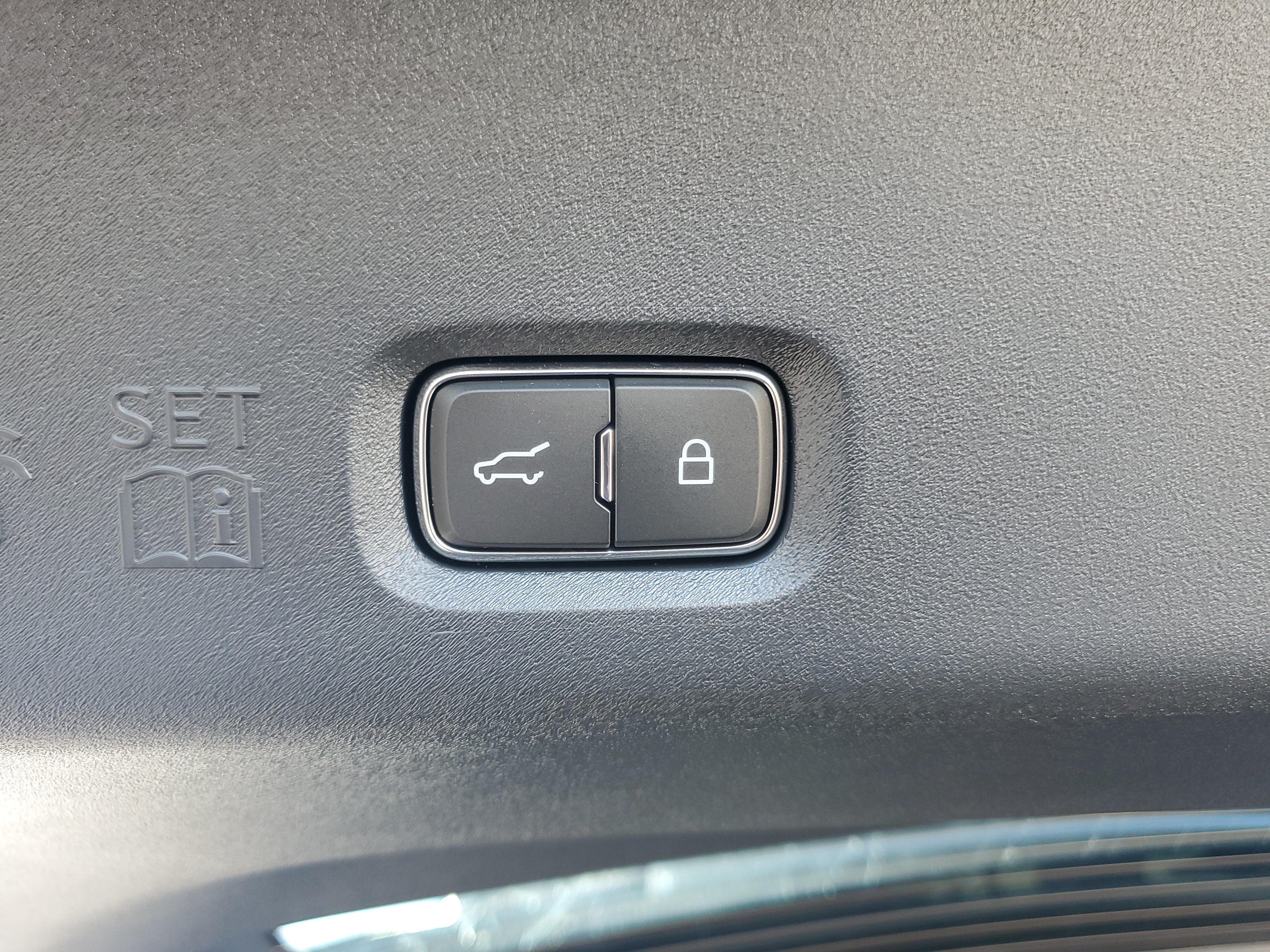 2027 Lincoln Navigator L Reserve