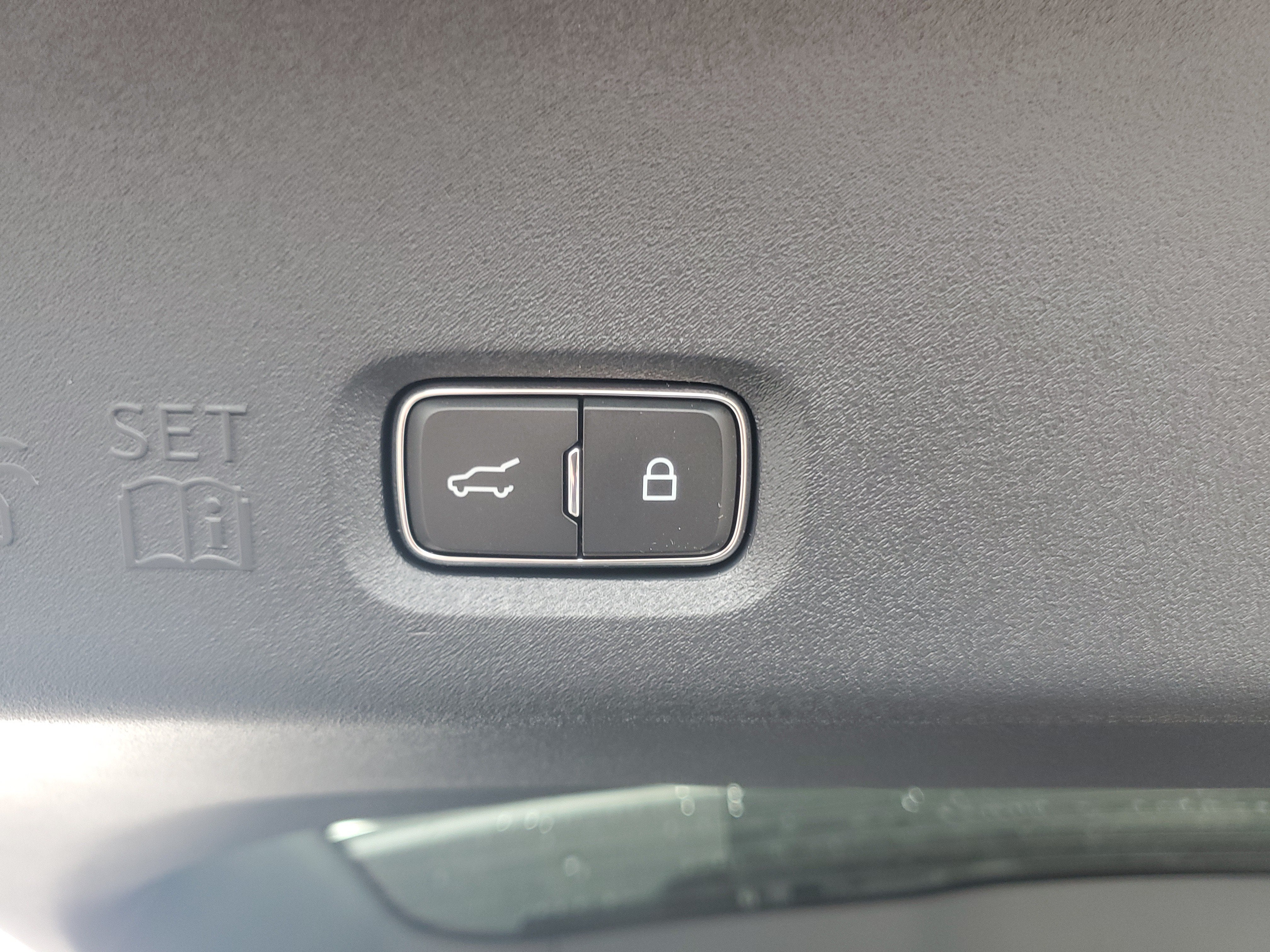 2027 Lincoln Navigator L Black Label