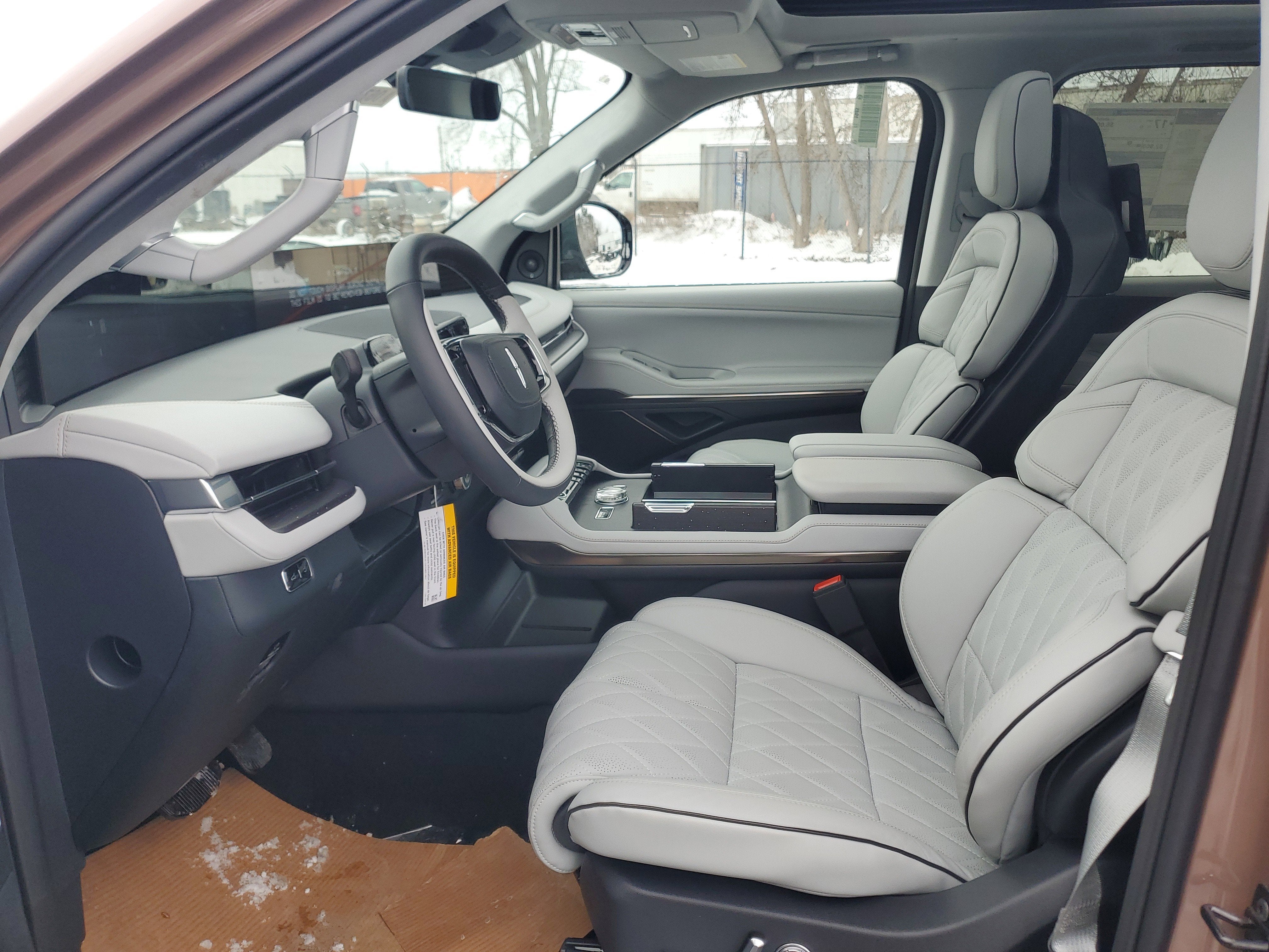 2026 Lincoln Navigator L Black Label