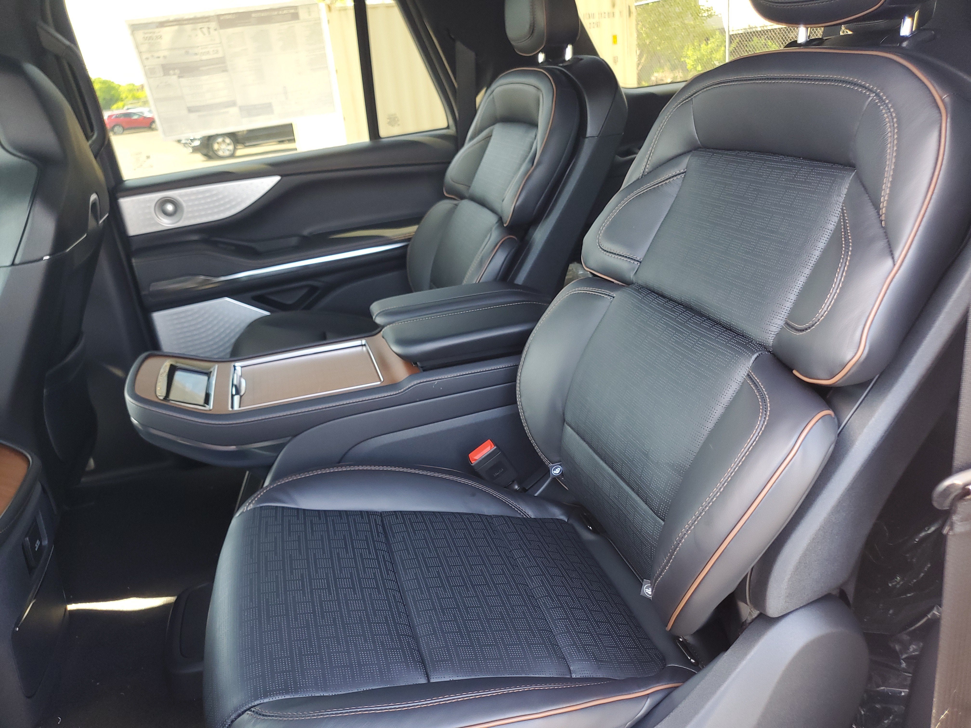 2026 Lincoln Navigator L Black Label