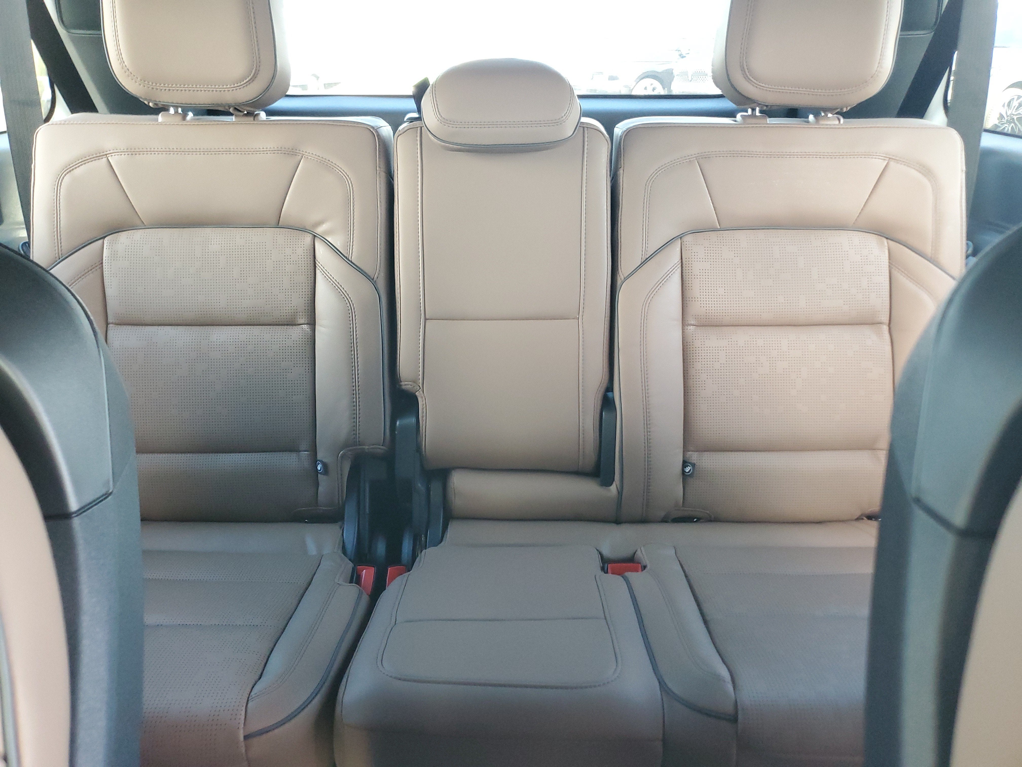2027 Lincoln Navigator L Black Label
