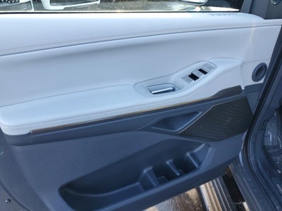 2025 Lincoln Navigator L Black Label