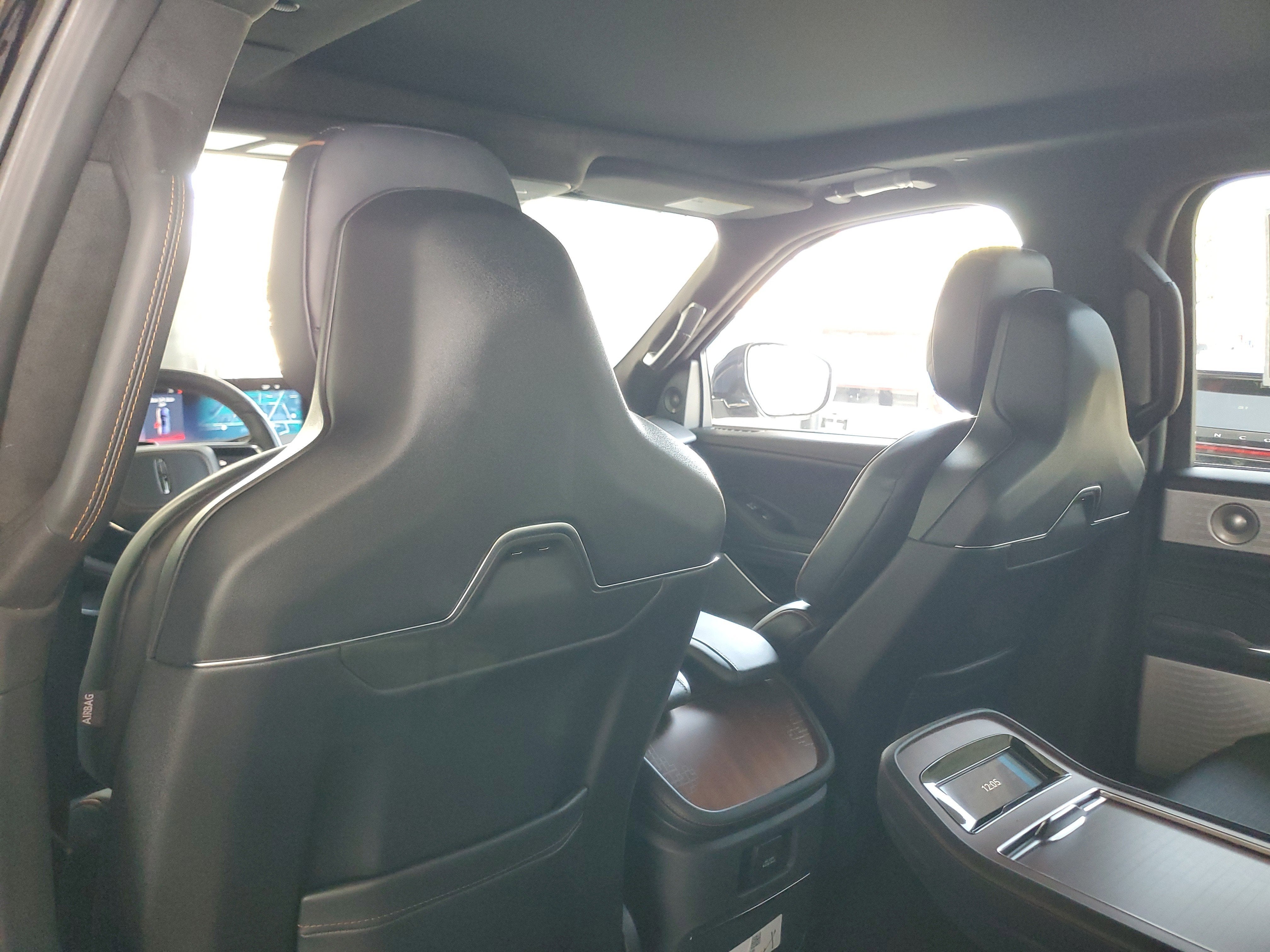 2026 Lincoln Navigator L Black Label