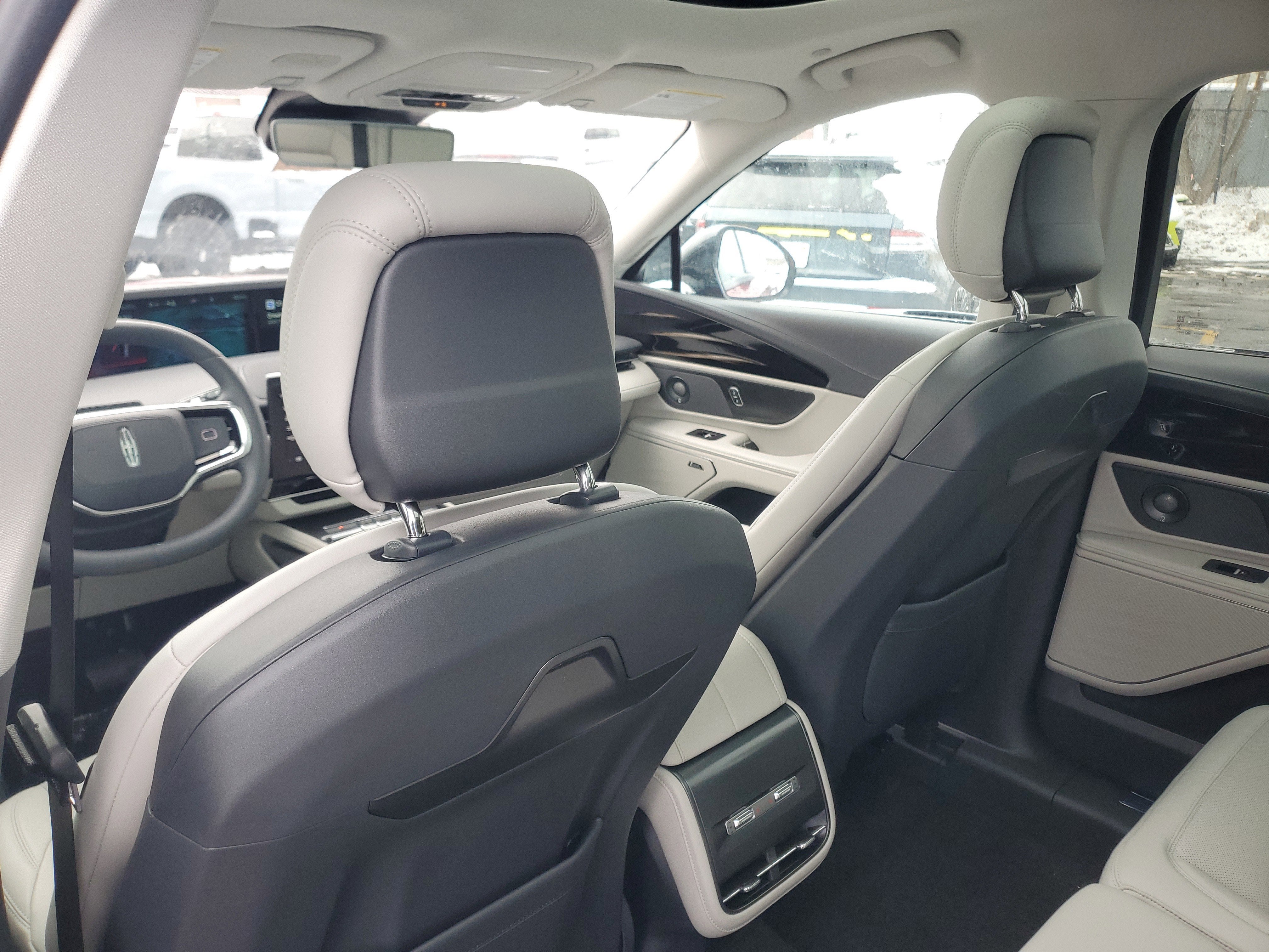 2026 Lincoln Nautilus Premiere Hybrid