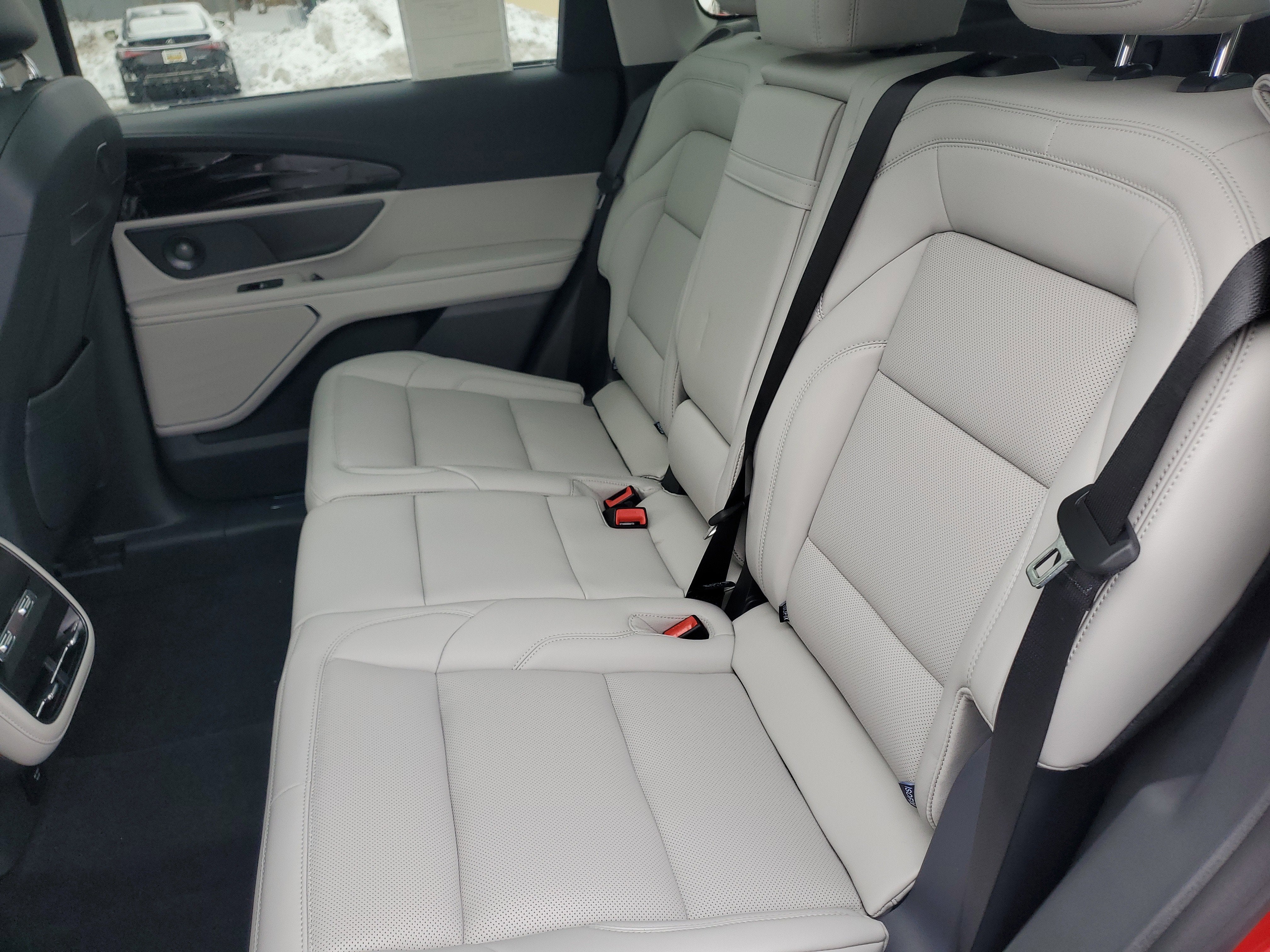 2026 Lincoln Nautilus Premiere Hybrid