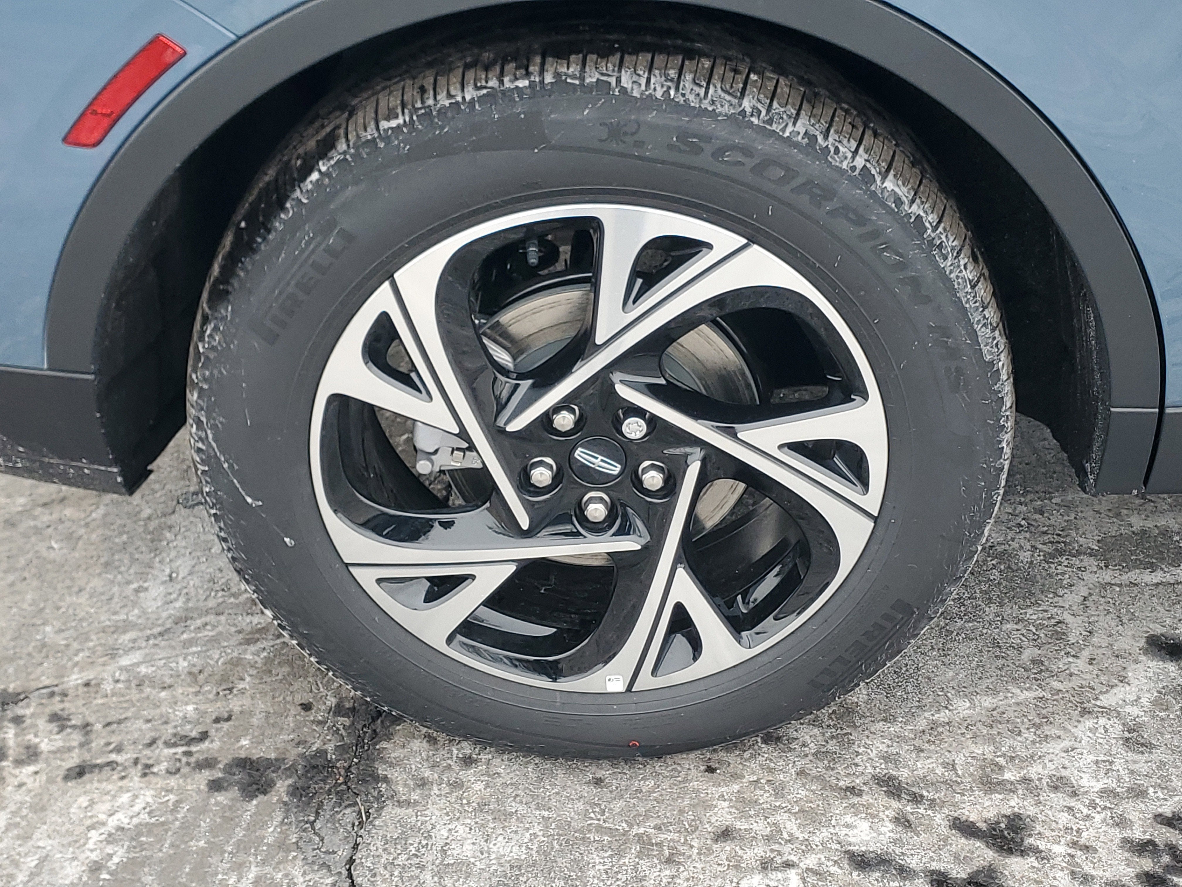 2026 Lincoln Nautilus Premiere Hybrid