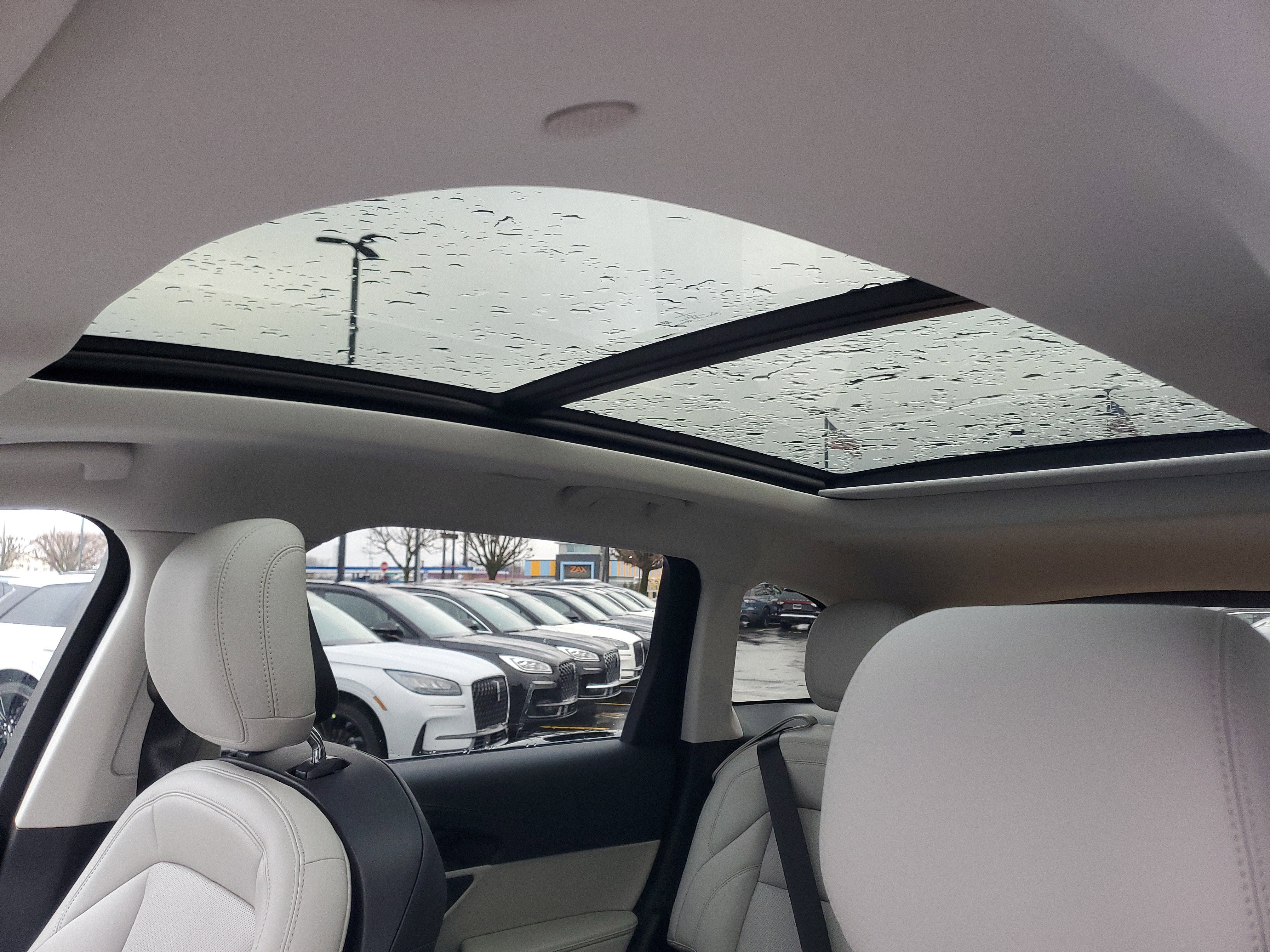 2026 Lincoln Nautilus Premiere Hybrid